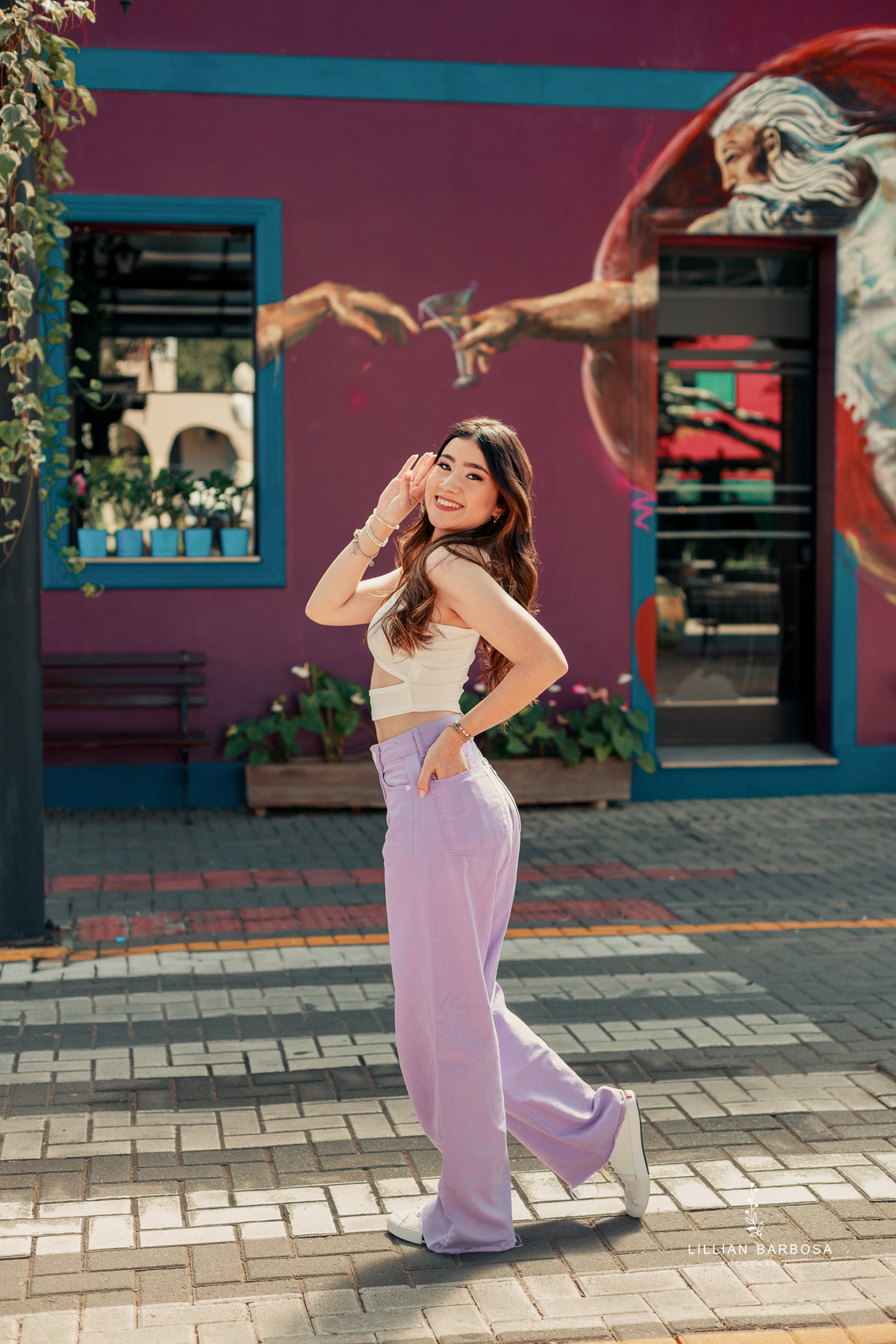 ensaio-de-quinze anos-ensaio-externo-em-lauro-muller-santa-catarina-ensaio-na-nova-veneza-vestido-azul-rosa-vermelho-ensaio-noestudio-da-lillian-barbosa-fotografia-fotogr