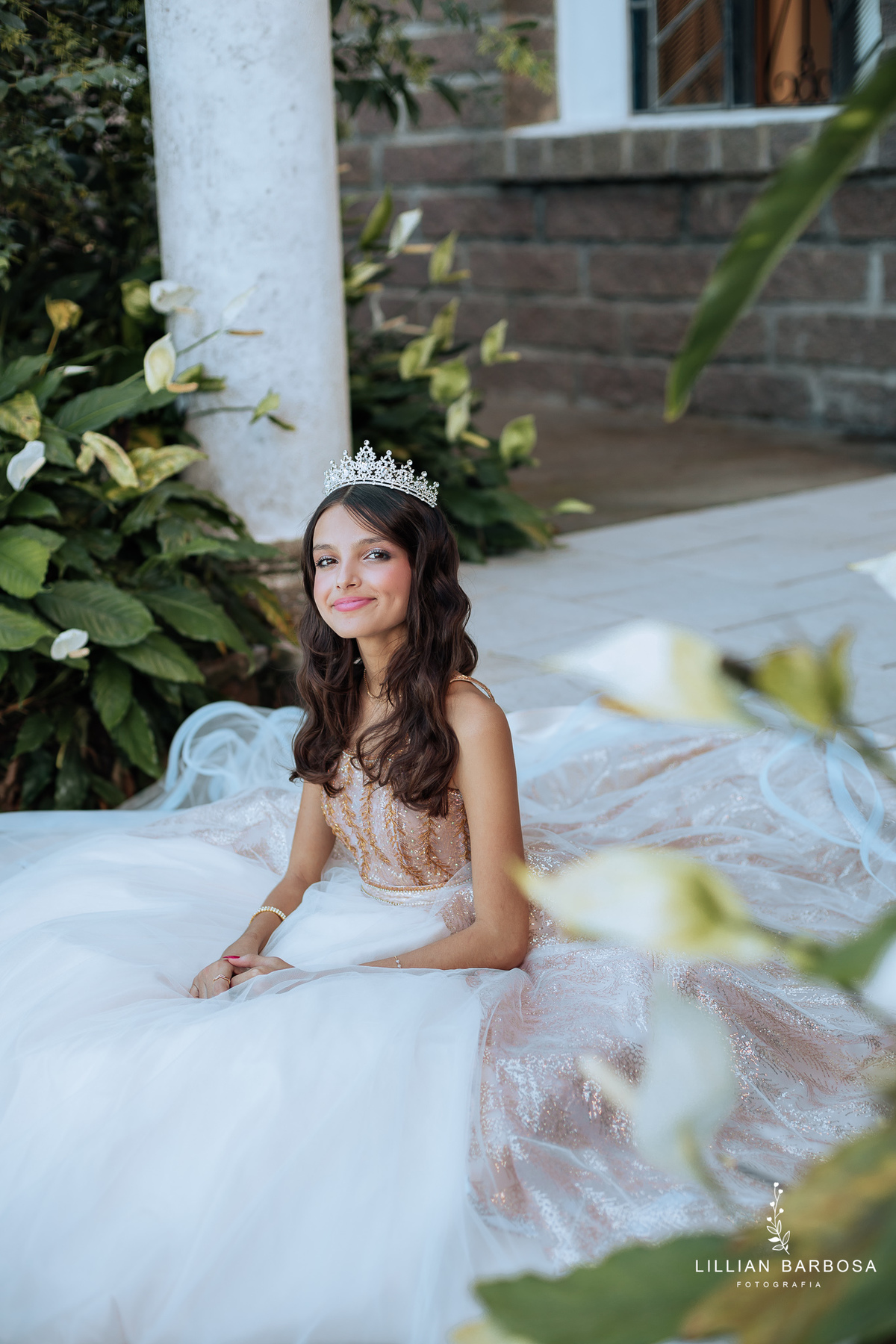 ensaio-de-quinze anos-ensaio-externo-em-treze-de-maio-santa-catarina-castelo-belvedere-ensaio-no-estudio-da-lillian-barbosa-fotografa-de-treze-de-maio-fotografia-fotografa-de-lauro-muller