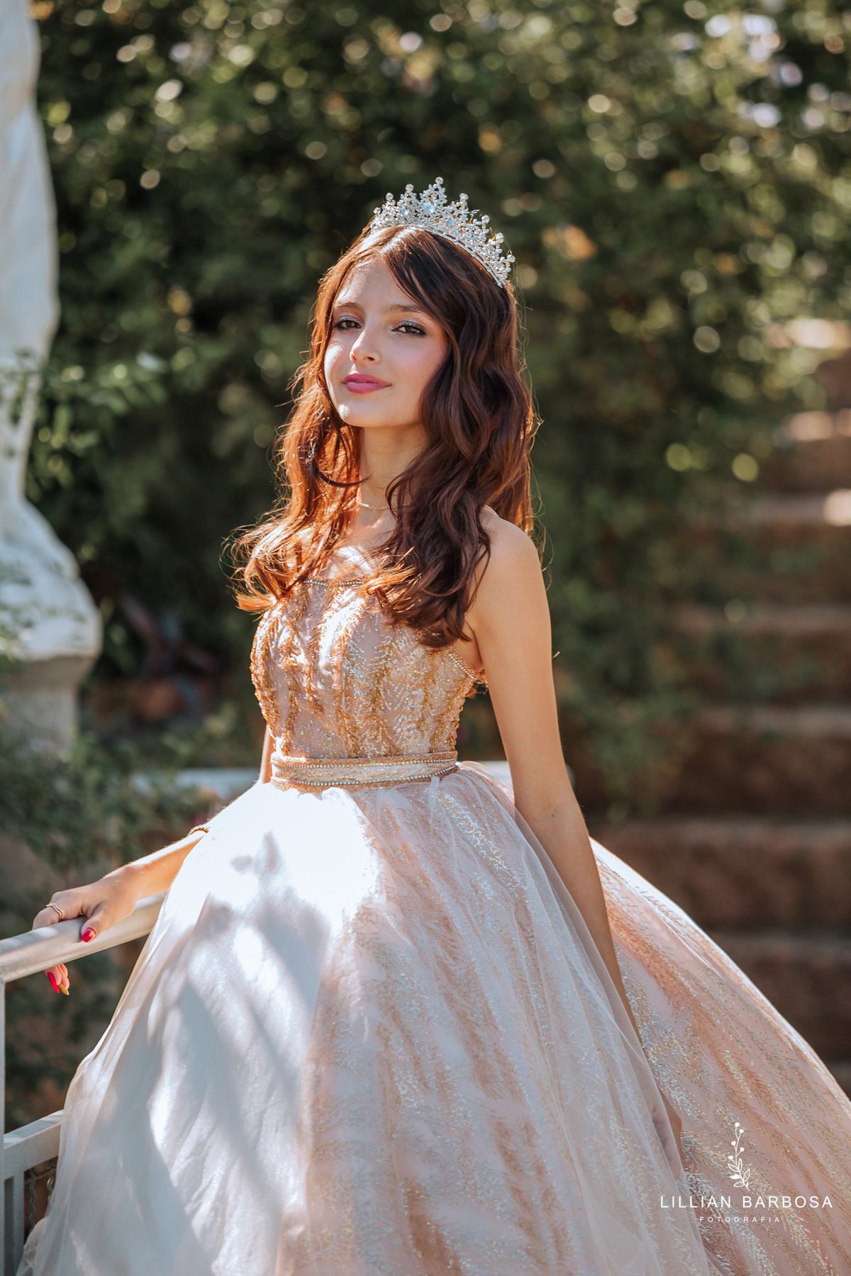 ensaio-de-quinze anos-ensaio-externo-em-treze-de-maio-santa-catarina-castelo-belvedere-ensaio-no-estudio-da-lillian-barbosa-fotografa-de-treze-de-maio-fotografia-fotografa-de-lauro-muller