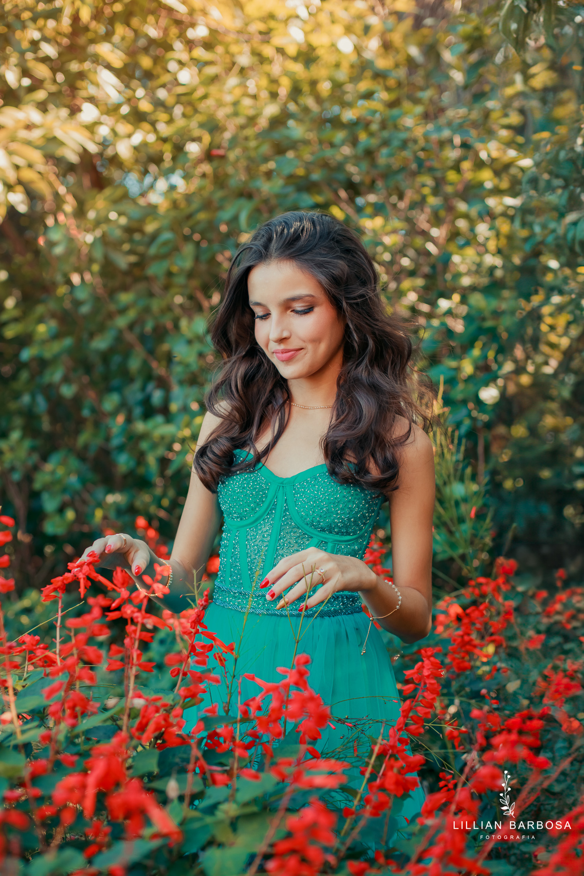 ensaio-de-quinze anos-ensaio-externo-em-treze-de-maio-santa-catarina-castelo-belvedere-ensaio-no-estudio-da-lillian-barbosa-fotografa-de-treze-de-maio-fotografia-fotografa-de-lauro-muller