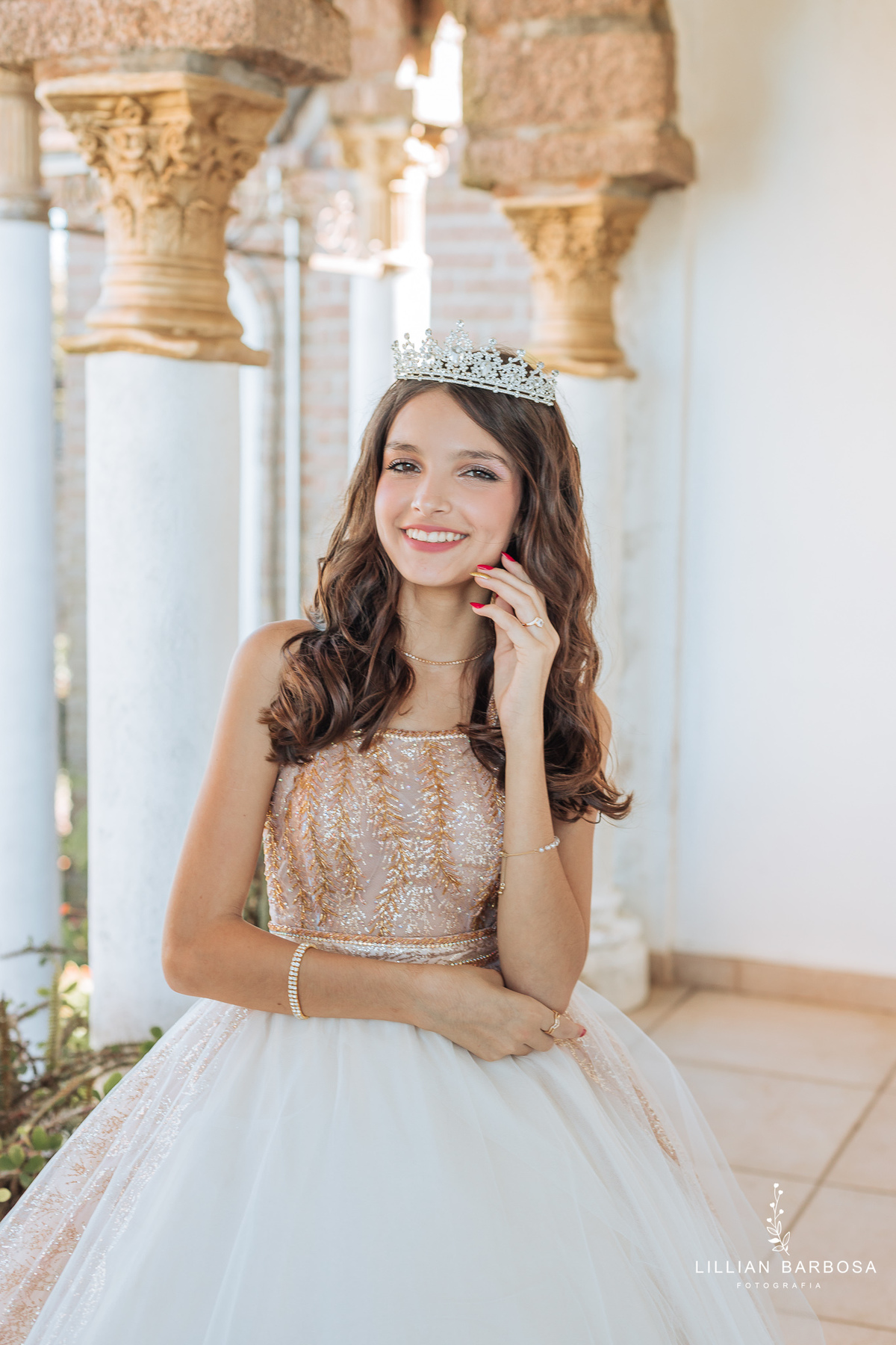 ensaio-de-quinze anos-ensaio-externo-em-treze-de-maio-santa-catarina-castelo-belvedere-ensaio-no-estudio-da-lillian-barbosa-fotografa-de-treze-de-maio-fotografia-fotografa-de-lauro-muller