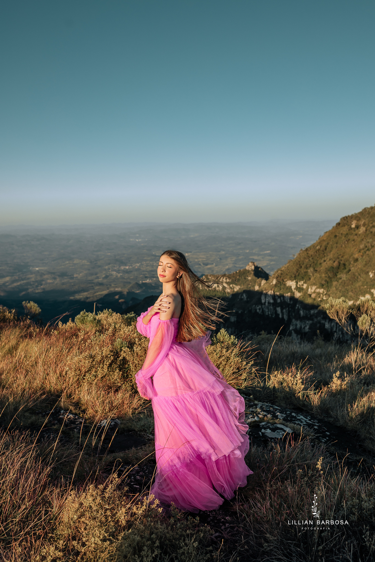 ensaio-de-quinze anos-ensaio-externo-em-serra-do-rio-do-rio-do-rastro-santa-catarina-fotografa-de-serra-do-rio-do-ratro-fotografia-fotografa-de-lauro-muller