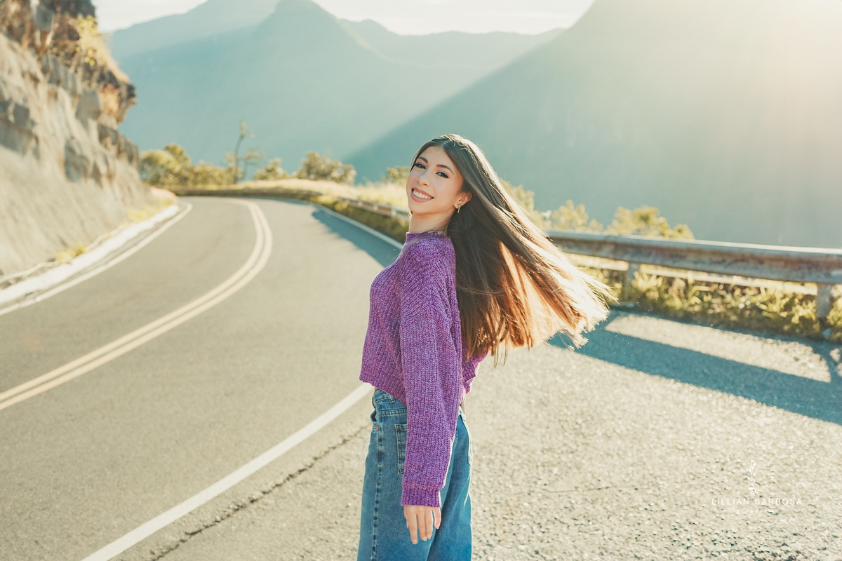 ensaio-de-quinze anos-ensaio-externo-em-serra-do-rio-do-rio-do-rastro-santa-catarina-fotografa-de-serra-do-rio-do-ratro-fotografia-fotografa-de-lauro-muller