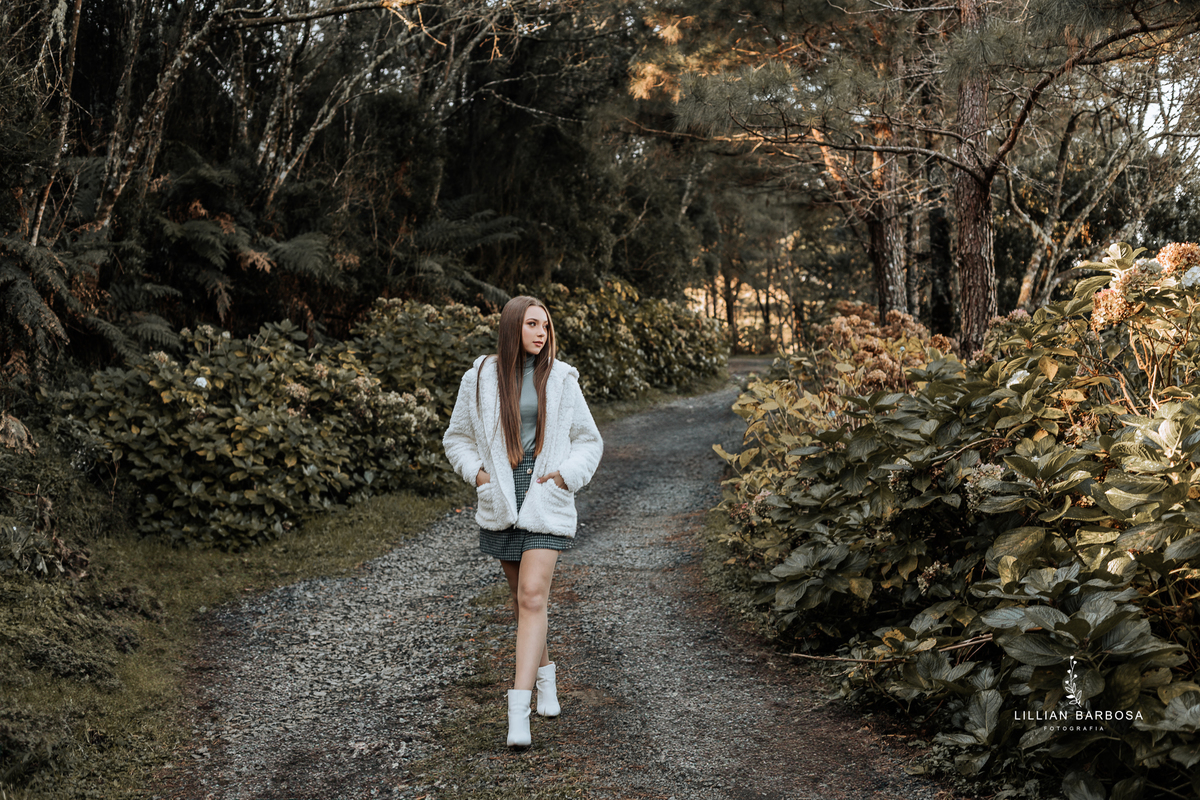 ensaio-de-quinze anos-ensaio-externo-em-serra-do-rio-do-rio-do-rastro-santa-catarina-fotografa-de-serra-do-rio-do-ratro-fotografia-fotografa-de-lauro-muller