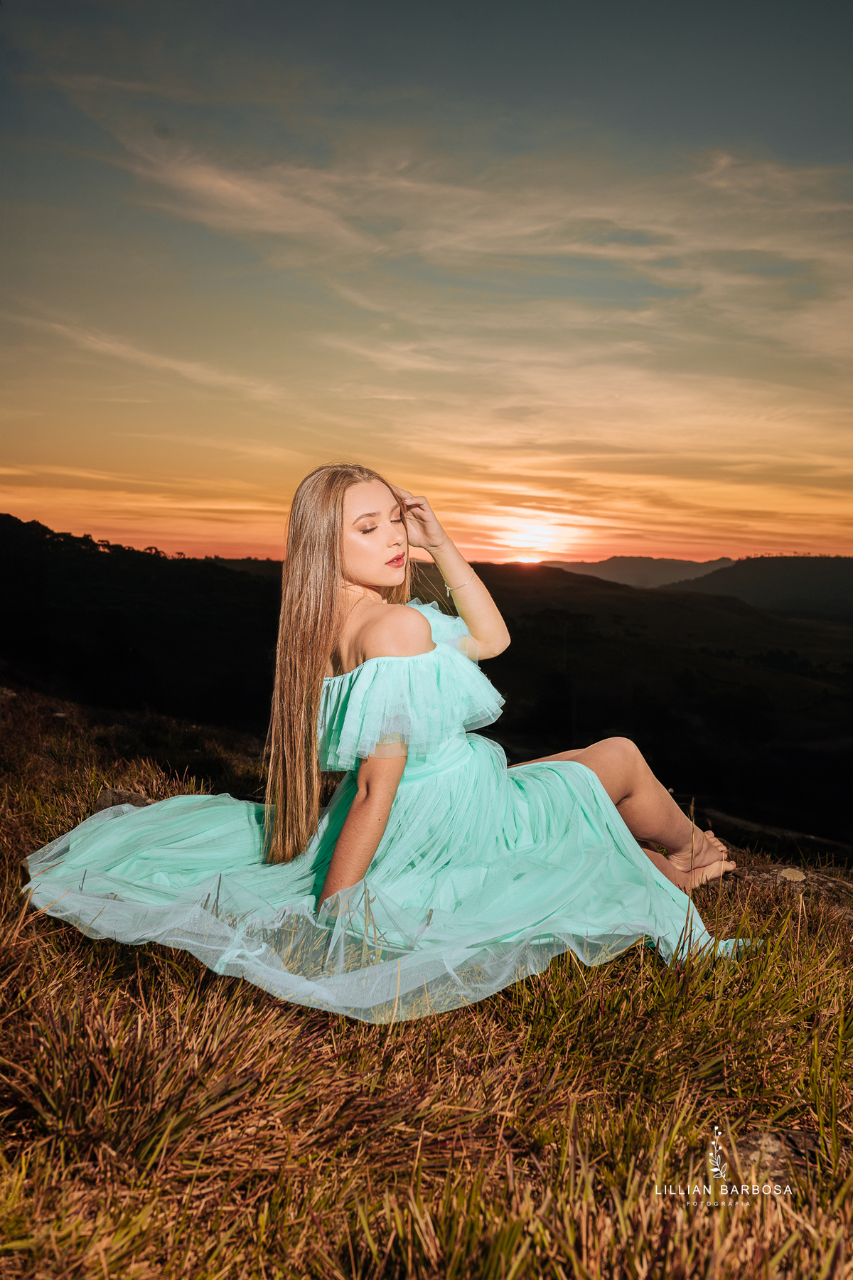 ensaio-de-quinze anos-ensaio-externo-em-serra-do-rio-do-rio-do-rastro-santa-catarina-fotografa-de-serra-do-rio-do-ratro-fotografia-fotografa-de-lauro-muller