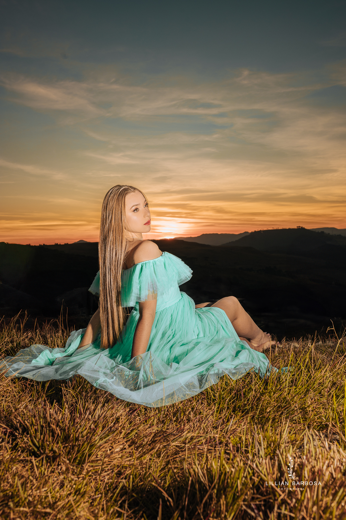 ensaio-de-quinze anos-ensaio-externo-em-serra-do-rio-do-rio-do-rastro-santa-catarina-fotografa-de-serra-do-rio-do-ratro-fotografia-fotografa-de-lauro-muller