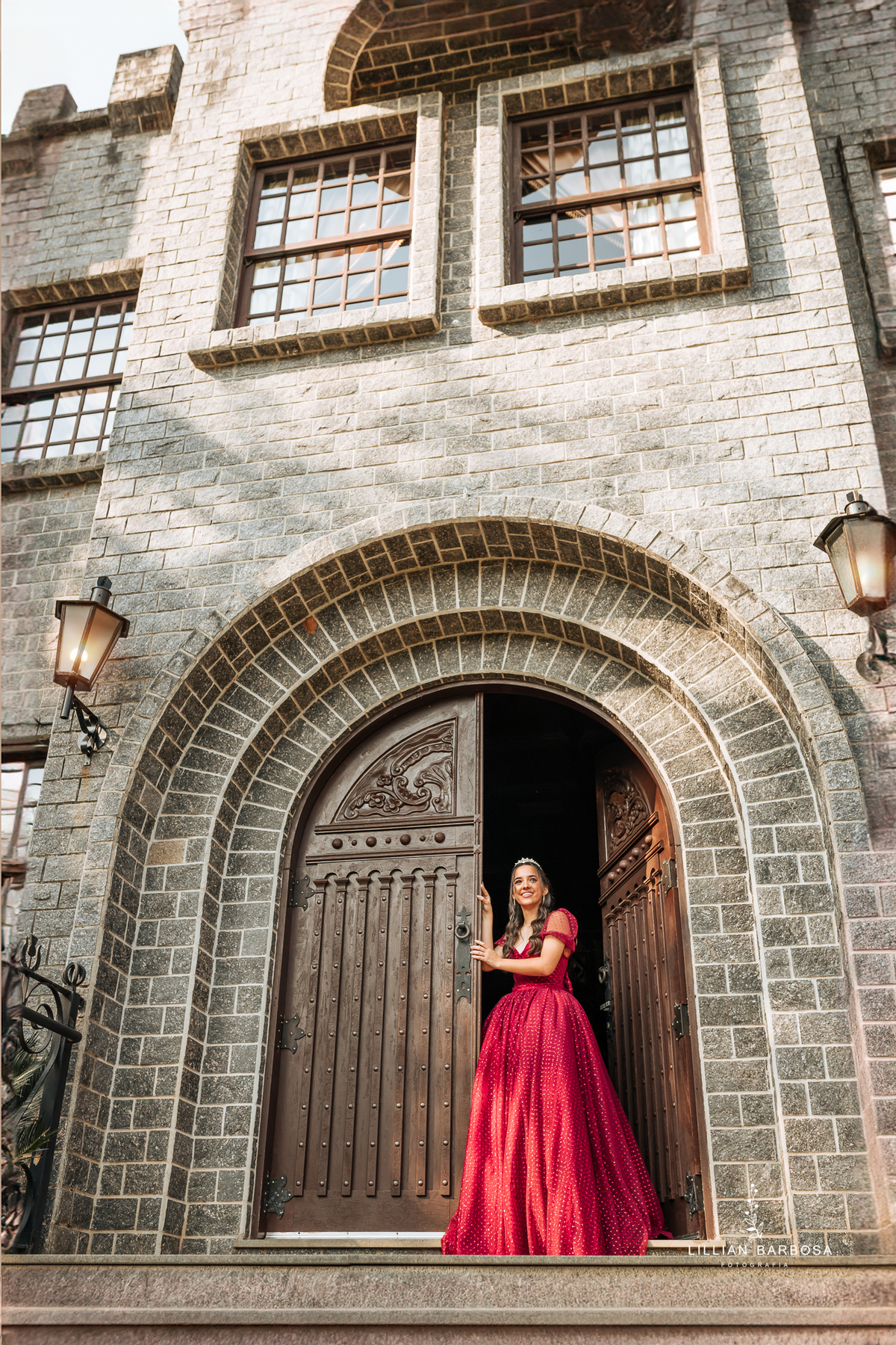 ensaio-de-quinze anos-ensaio-externo-em-castel-belvedere-treze-de-maio-santa-catarina-fotografa-de-treze-de-maio-fotografia-fotografa-de-lauro-muller