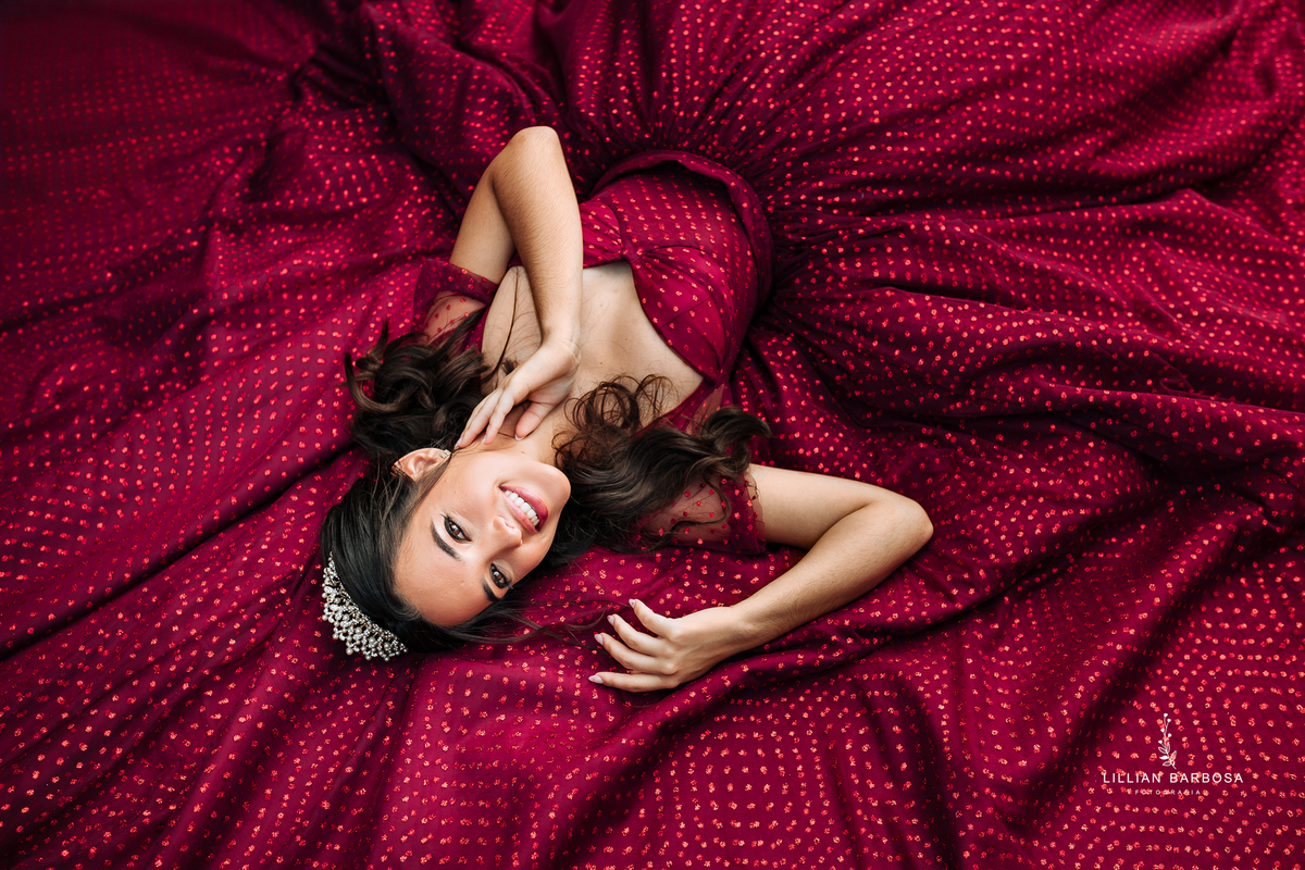 ensaio-de-quinze anos-ensaio-externo-em-castel-belvedere-treze-de-maio-santa-catarina-fotografa-de-treze-de-maio-fotografia-fotografa-de-lauro-muller