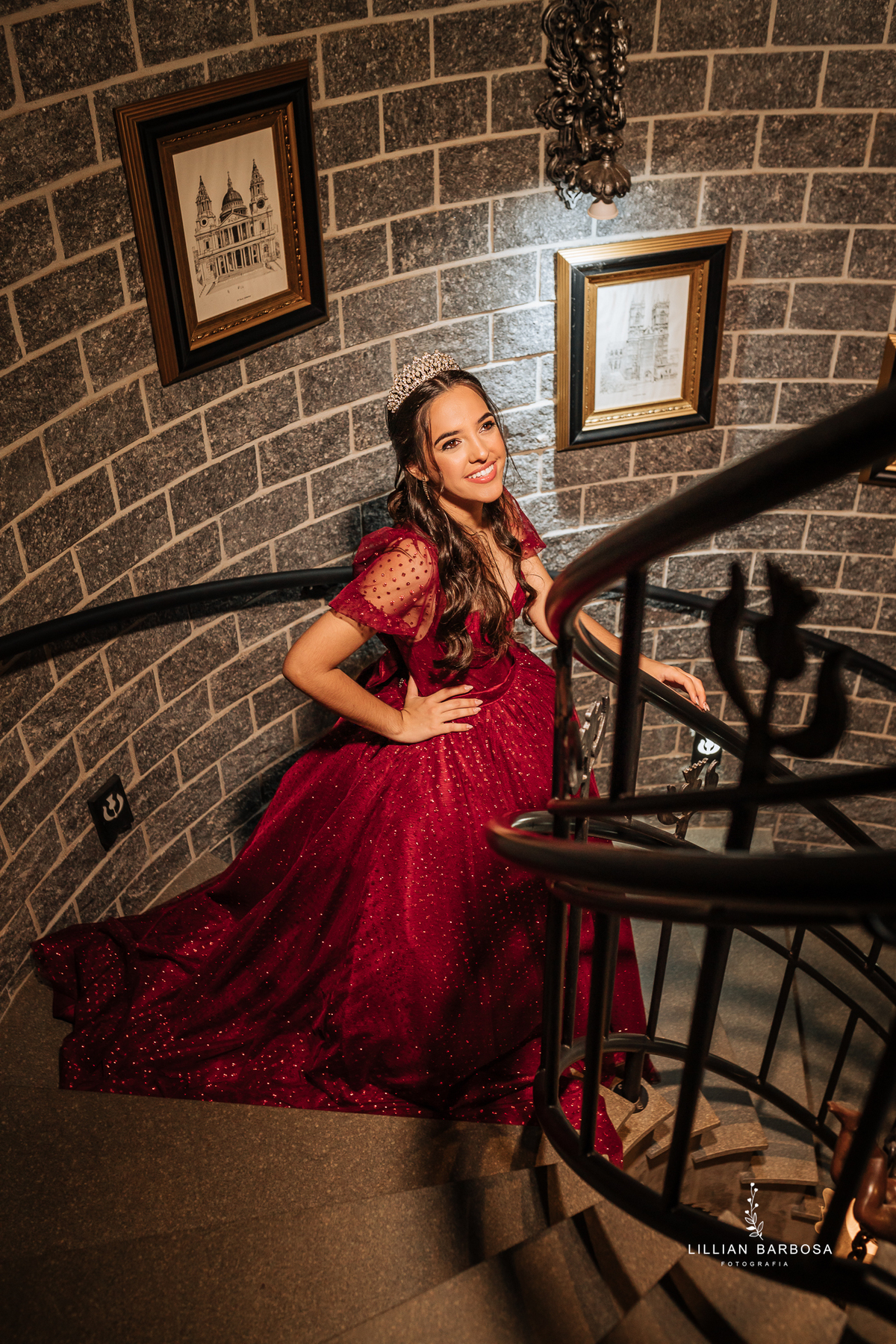 ensaio-de-quinze anos-ensaio-externo-em-castel-belvedere-treze-de-maio-santa-catarina-fotografa-de-treze-de-maio-fotografia-fotografa-de-lauro-muller