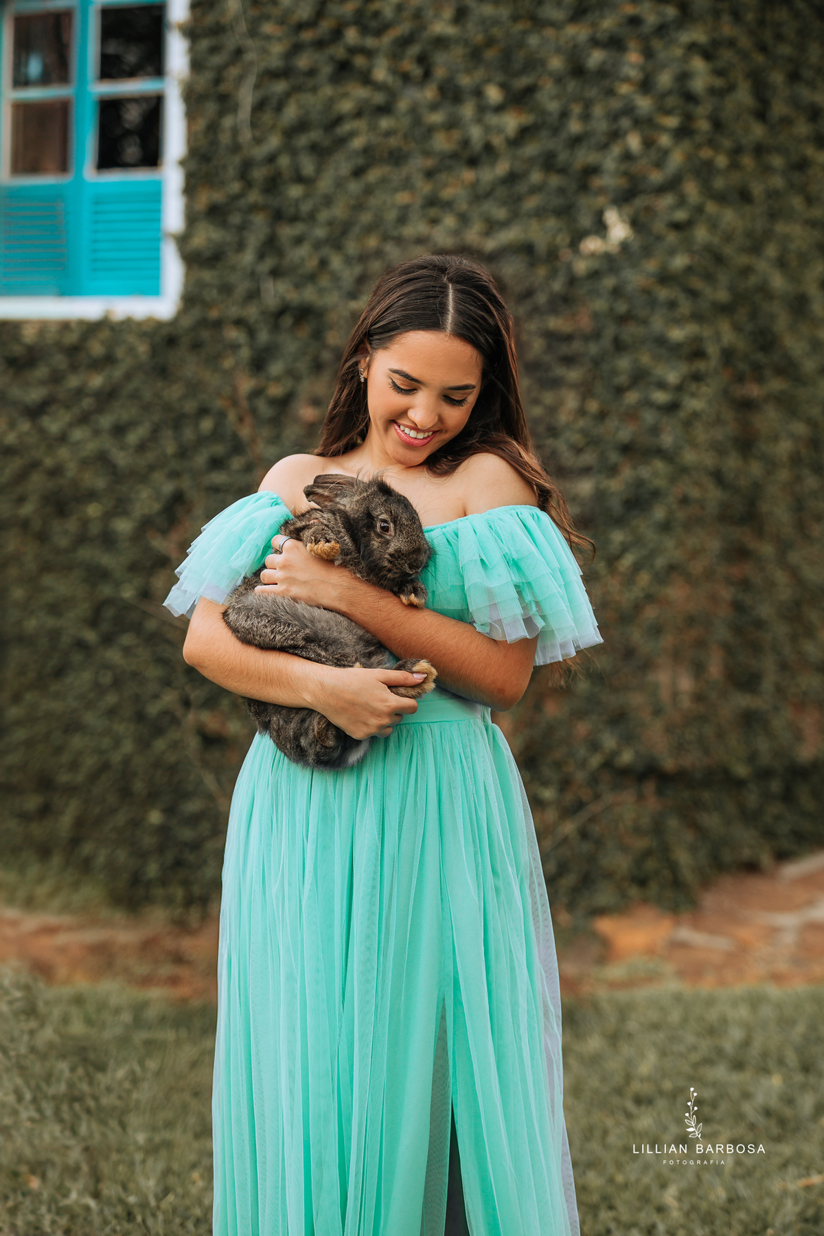 ensaio-de-quinze anos-ensaio-externo-em-castel-belvedere-treze-de-maio-santa-catarina-fotografa-de-treze-de-maio-fotografia-fotografa-de-lauro-muller