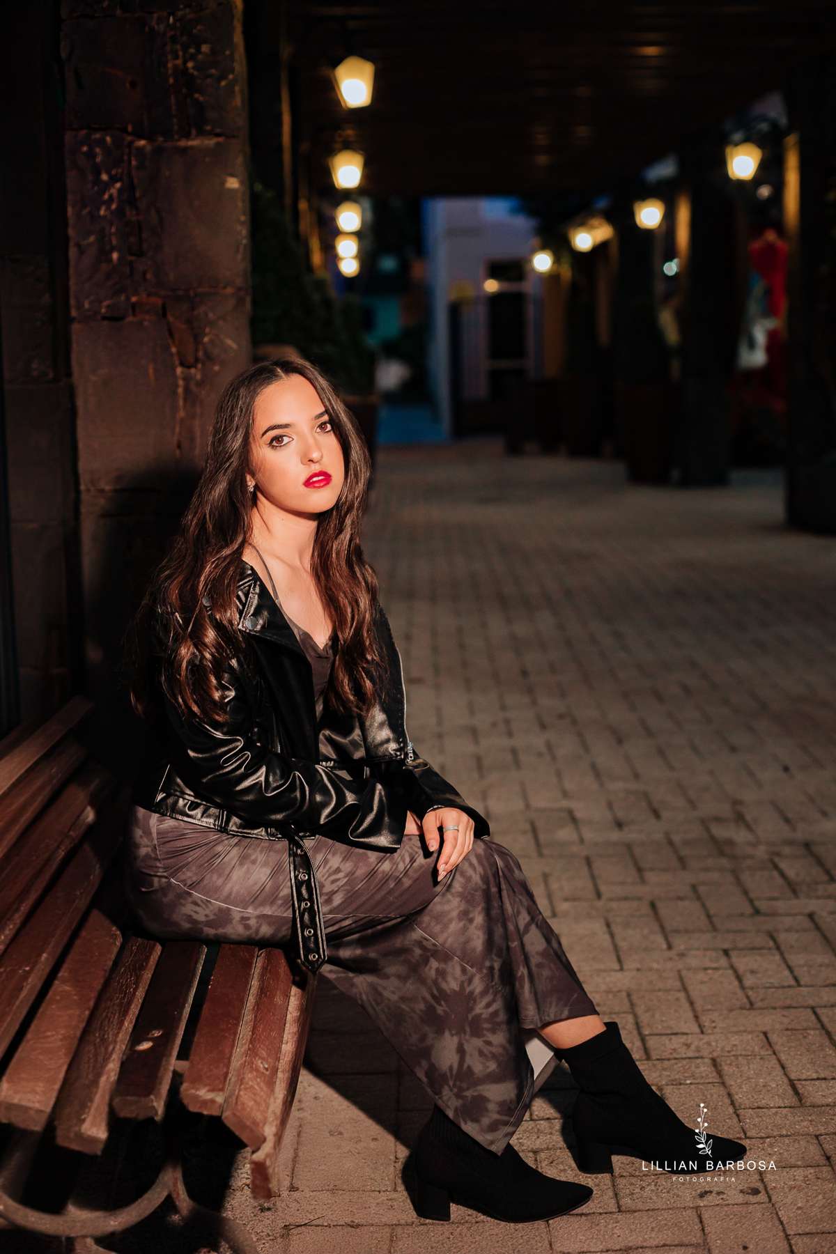 ensaio-de-quinze anos-ensaio-externo-em-castel-belvedere-treze-de-maio-santa-catarina-fotografa-de-treze-de-maio-fotografia-fotografa-de-lauro-muller