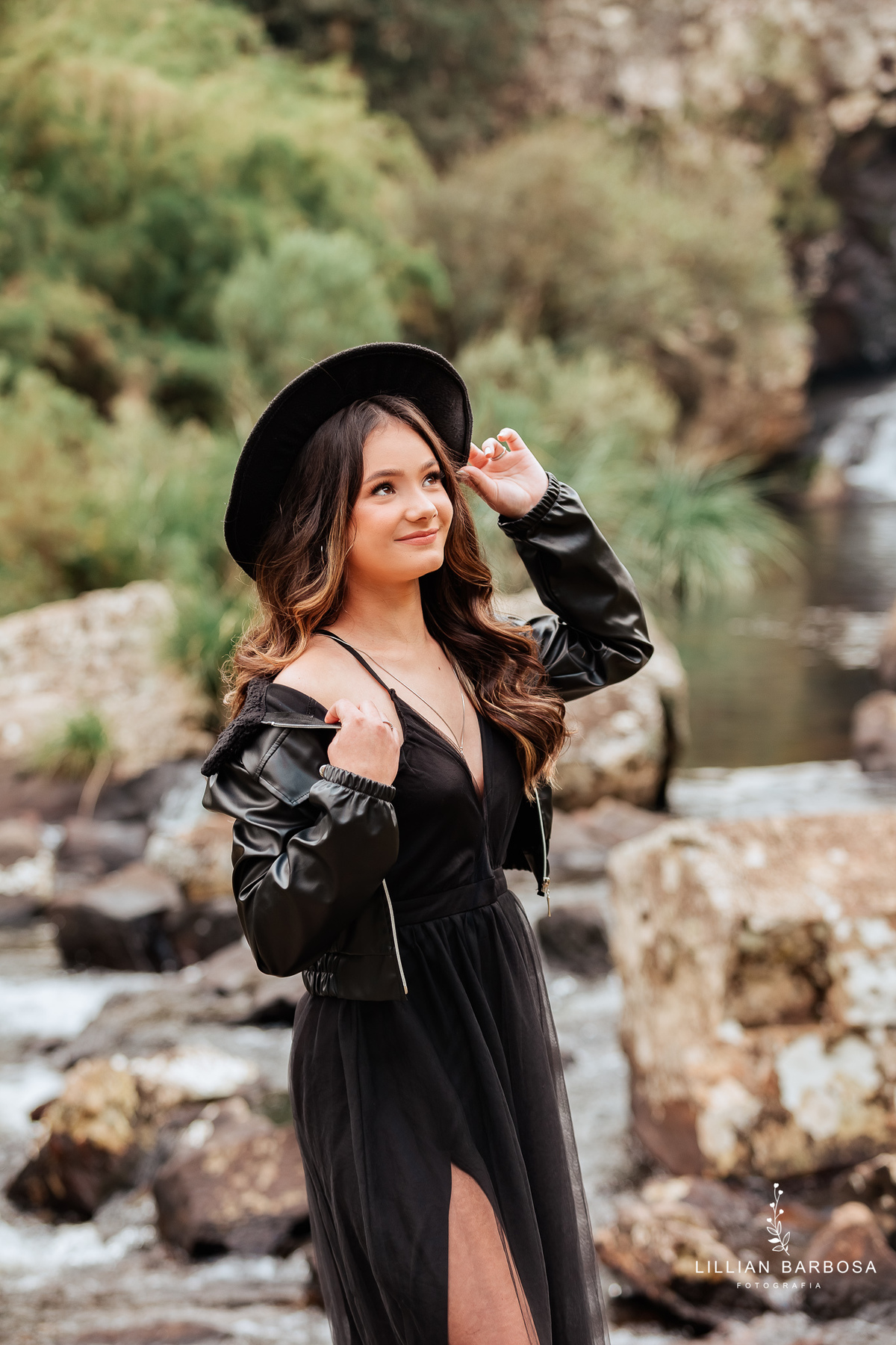 ensaio-de-quinze anos-ensaio-externo-em-serra-do-rio-rastro-santa-catarina-fotografa-de-sera-d-rio-rastro-fotografia-fotografa-de-lauro-muller  