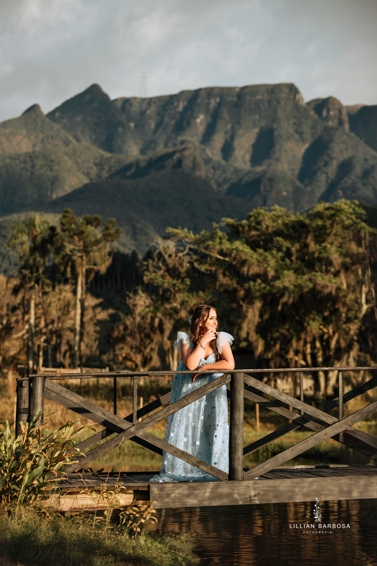 ensaio-de-quinze anos-ensaio-externo-em-Morada-do-cabo-santa-catarina-fotografia-fotografa-de-lauro-muller
