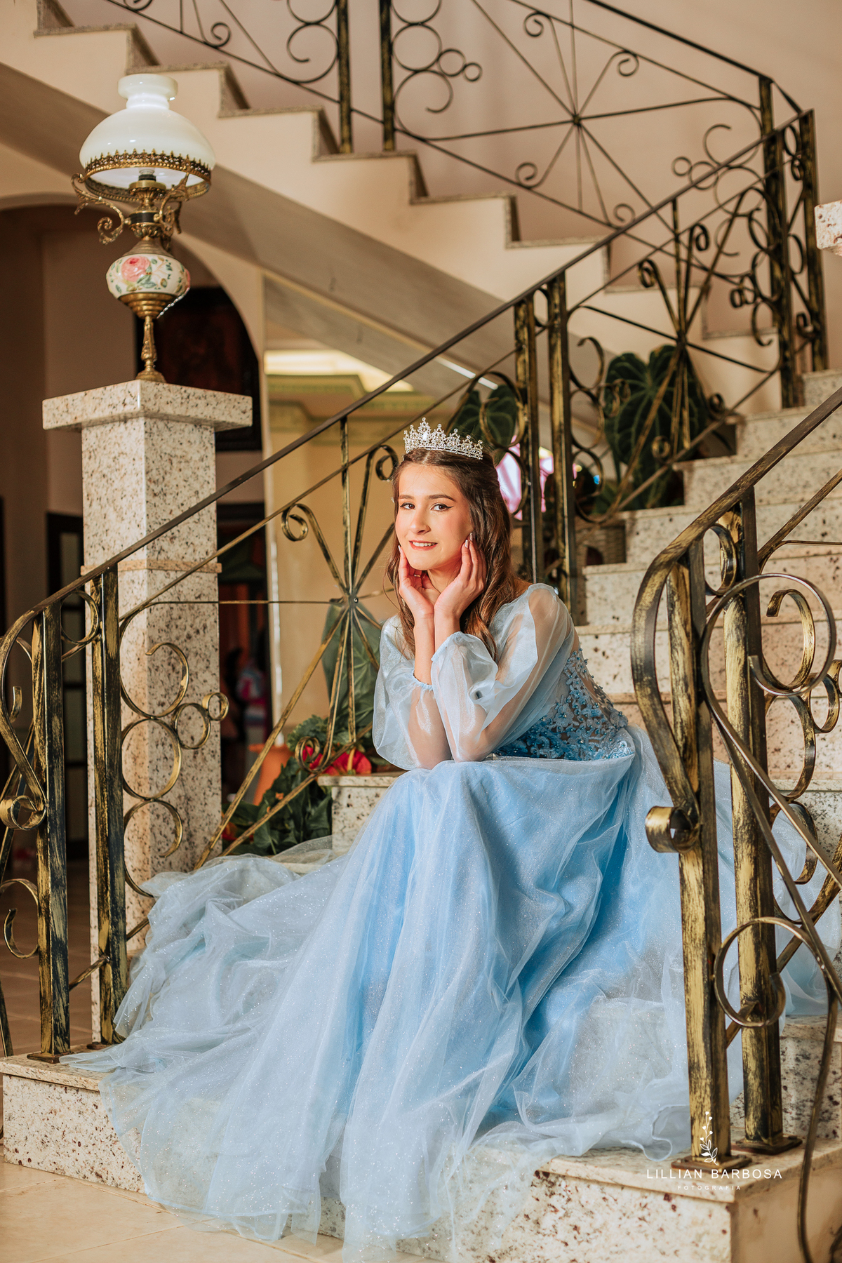 ensaio-de-quinze anos-ensaio-externo-em-castelo-belvedere-treze-de-maio-santa-catarina-fotografa-de-treze-de-maio-fotografia-fotografa-de-lauro-muller