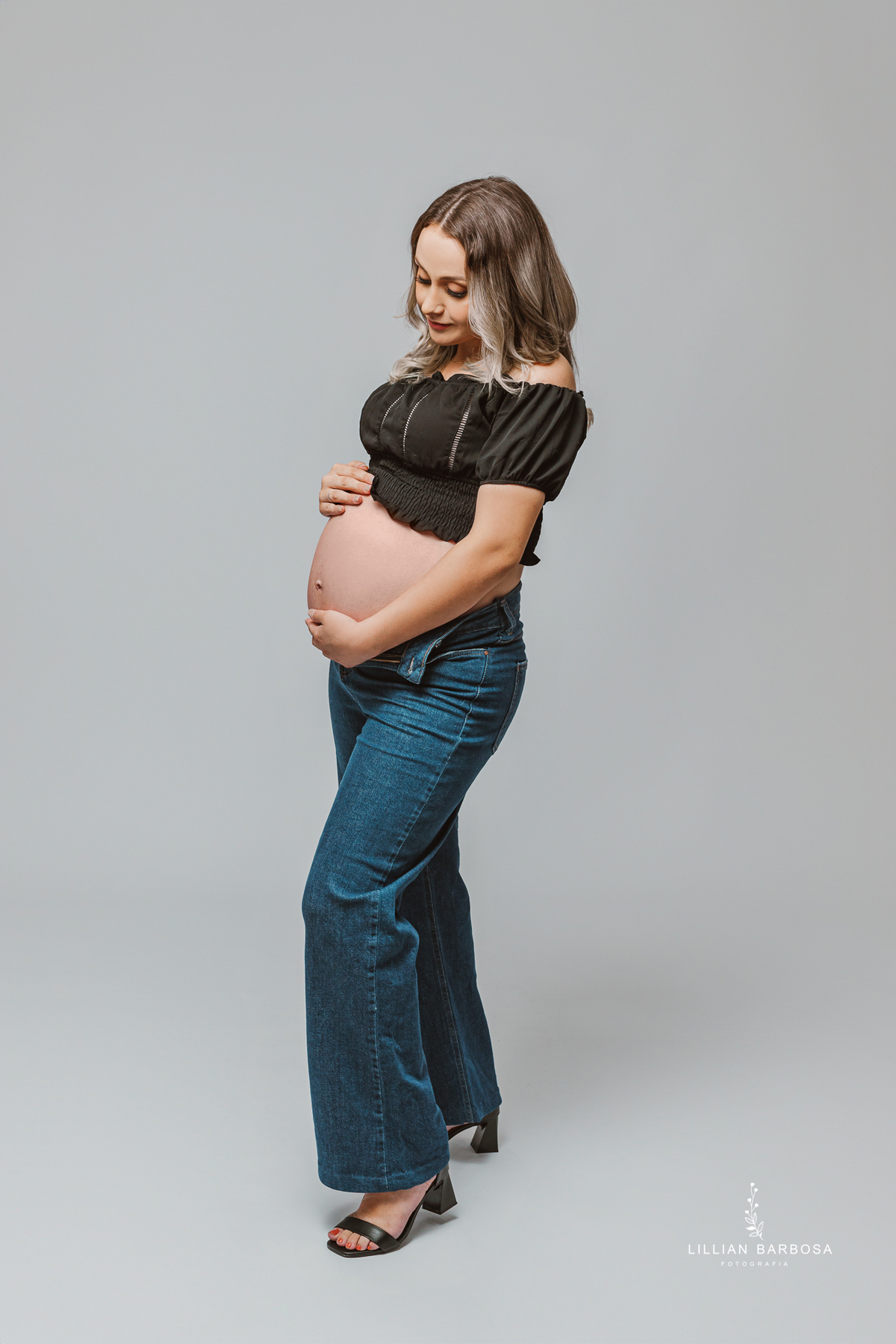 ensaio-de-gestanrte-no-estudio-da-lillian-barbosa-catarina-lillian-barbosa-fotografia-fotografa-de-lauro-muller