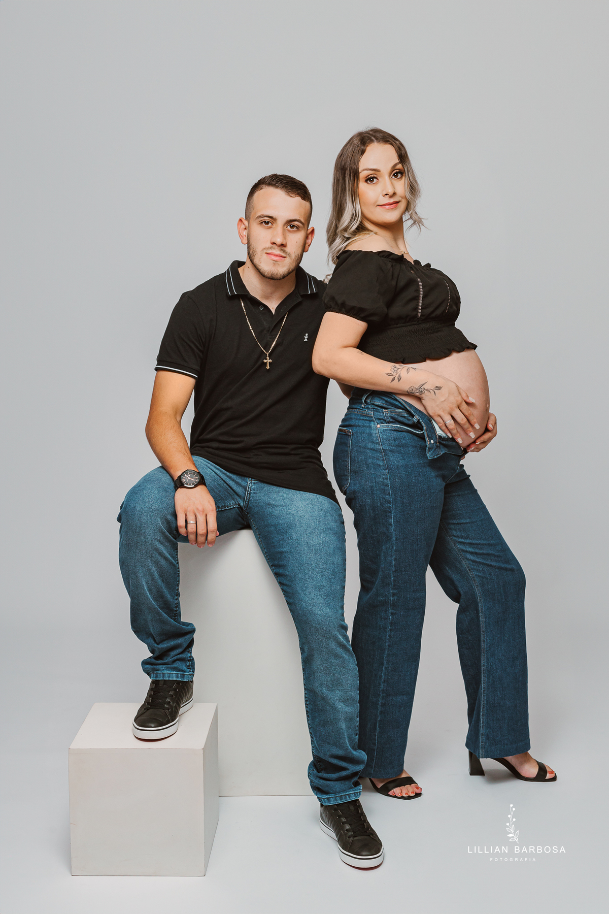 ensaio-de-gestanrte-no-estudio-da-lillian-barbosa-catarina-lillian-barbosa-fotografia-fotografa-de-lauro-muller