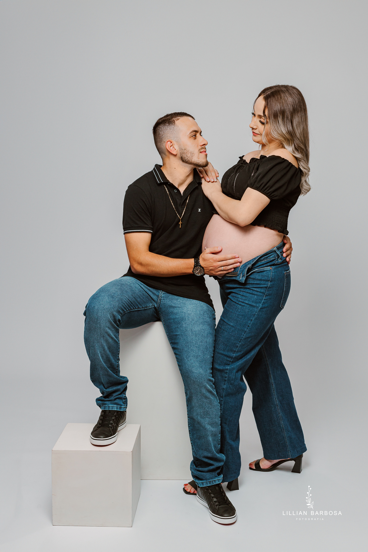 ensaio-de-gestanrte-no-estudio-da-lillian-barbosa-catarina-lillian-barbosa-fotografia-fotografa-de-lauro-muller