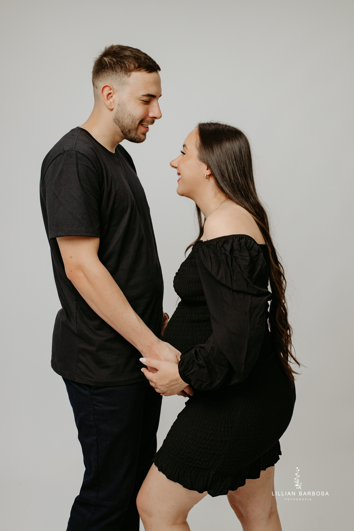 ensaio-de-gestanrte-no-estudio-da-lillian-barbosa-catarina-lillian-barbosa-fotografia-fotografa-de-lauro-muller