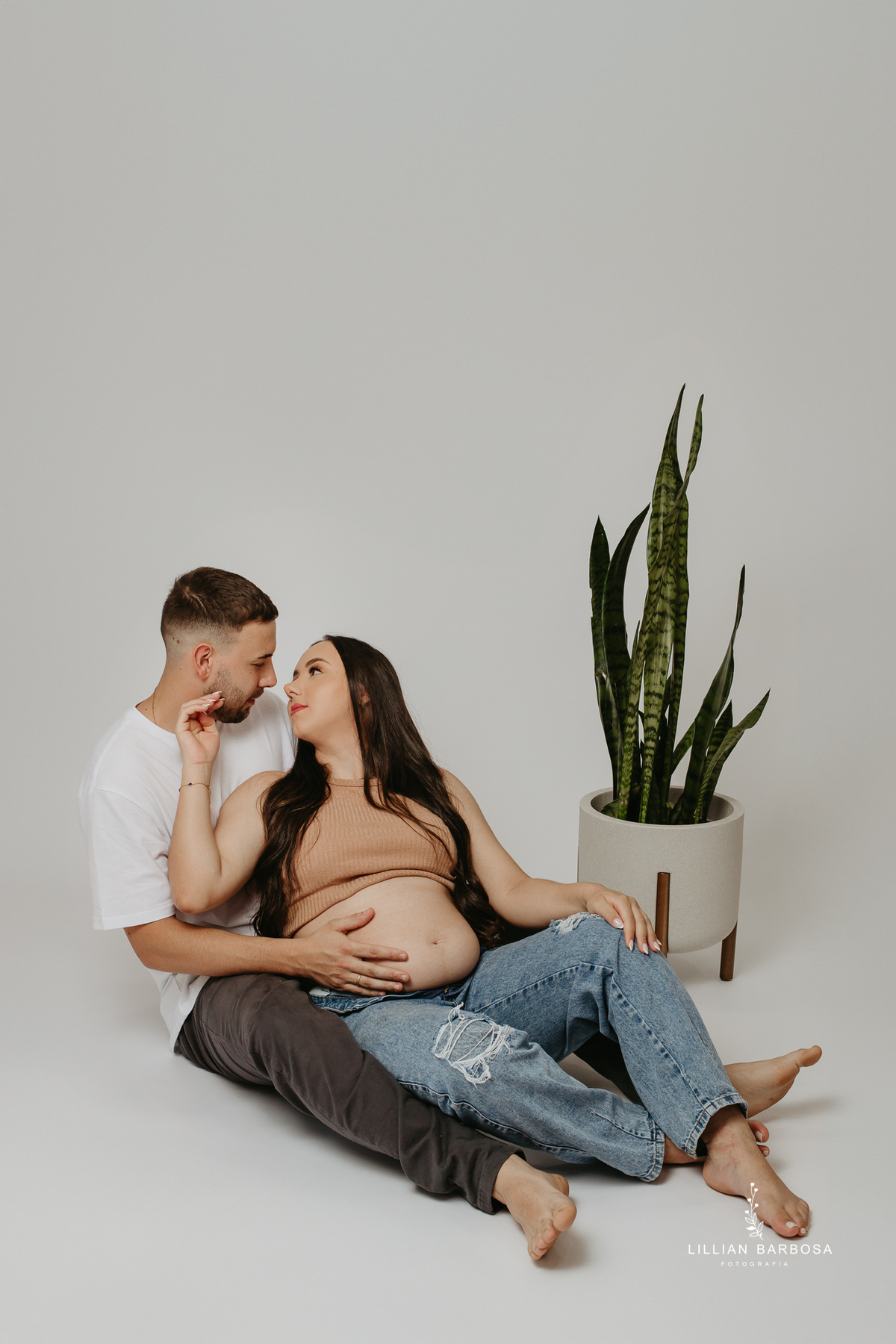ensaio-de-gestanrte-no-estudio-da-lillian-barbosa-catarina-lillian-barbosa-fotografia-fotografa-de-lauro-muller