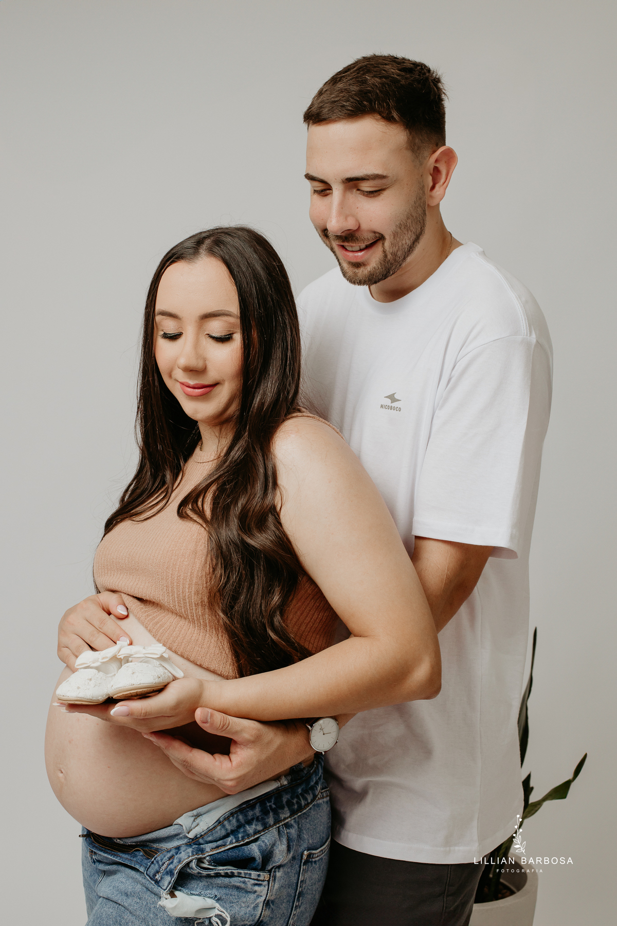 ensaio-de-gestanrte-no-estudio-da-lillian-barbosa-catarina-lillian-barbosa-fotografia-fotografa-de-lauro-muller