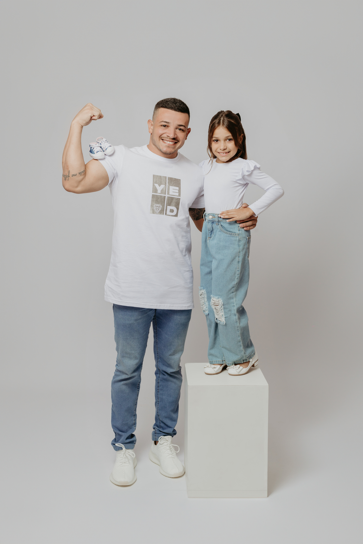ensaio-de-gestanrte-no-estudio-da-lillian-barbosa-lillian-barbosa-fotografia-fotografa-de-lauro-muller