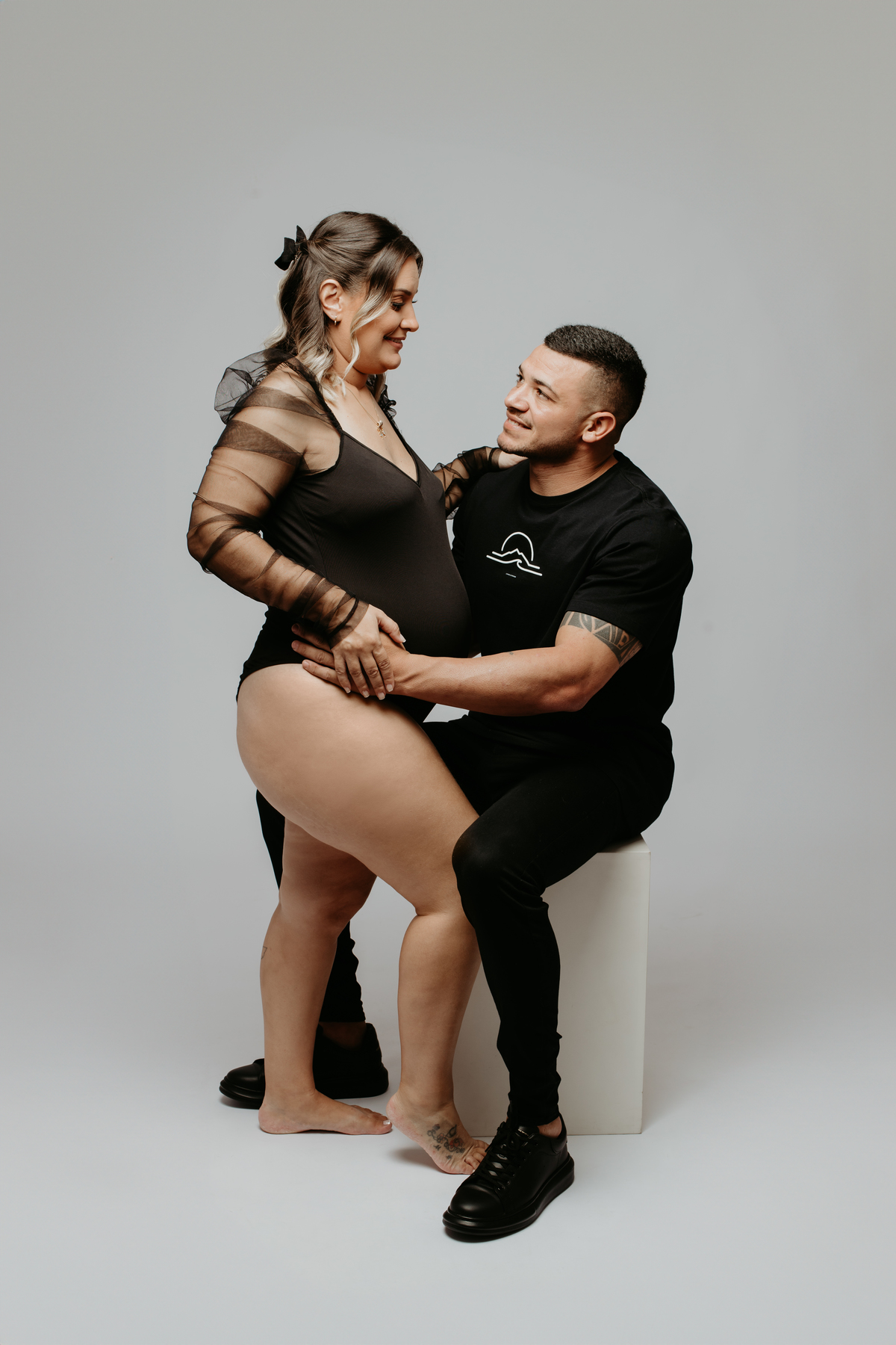ensaio-de-gestanrte-no-estudio-da-lillian-barbosa-lillian-barbosa-fotografia-fotografa-de-lauro-muller