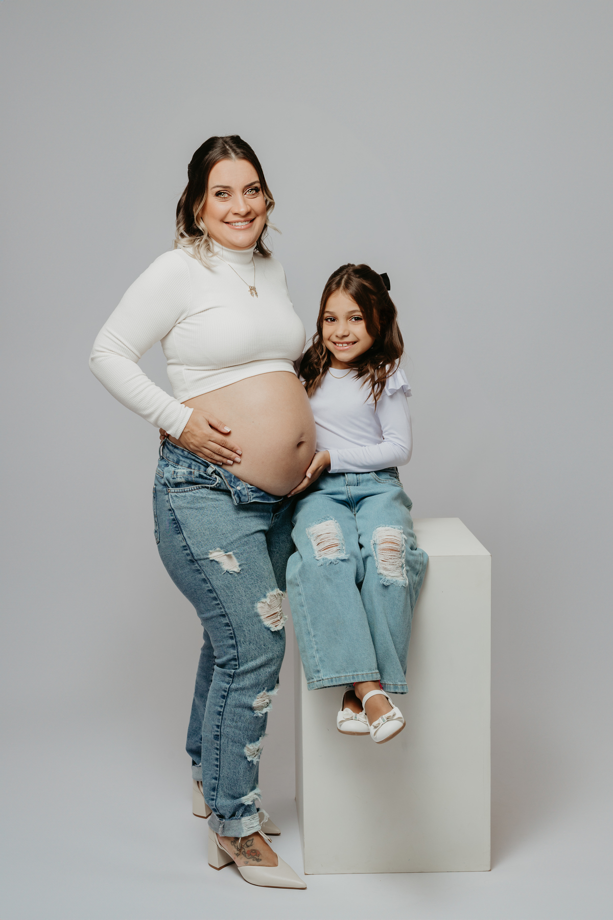 ensaio-de-gestanrte-no-estudio-da-lillian-barbosa-lillian-barbosa-fotografia-fotografa-de-lauro-muller