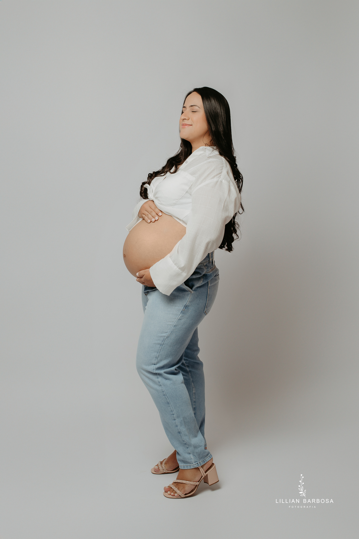 ensaio-de-gestanrte-no-estudio-da-lillian-barbosa-lillian-barbosa-fotografia-fotografa-de-lauro-muller