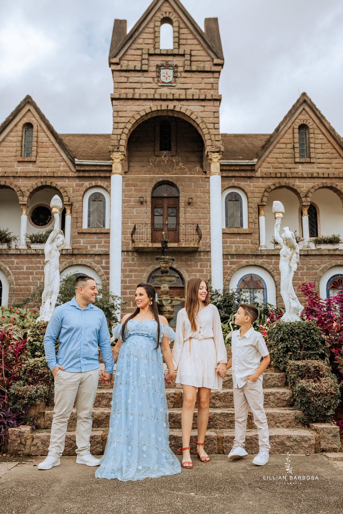 ensaio-de-gestanrte-no-estudio-da-lillian-barbosa-lillian-barbosa-fotografia-fotografa-de-lauro-muller