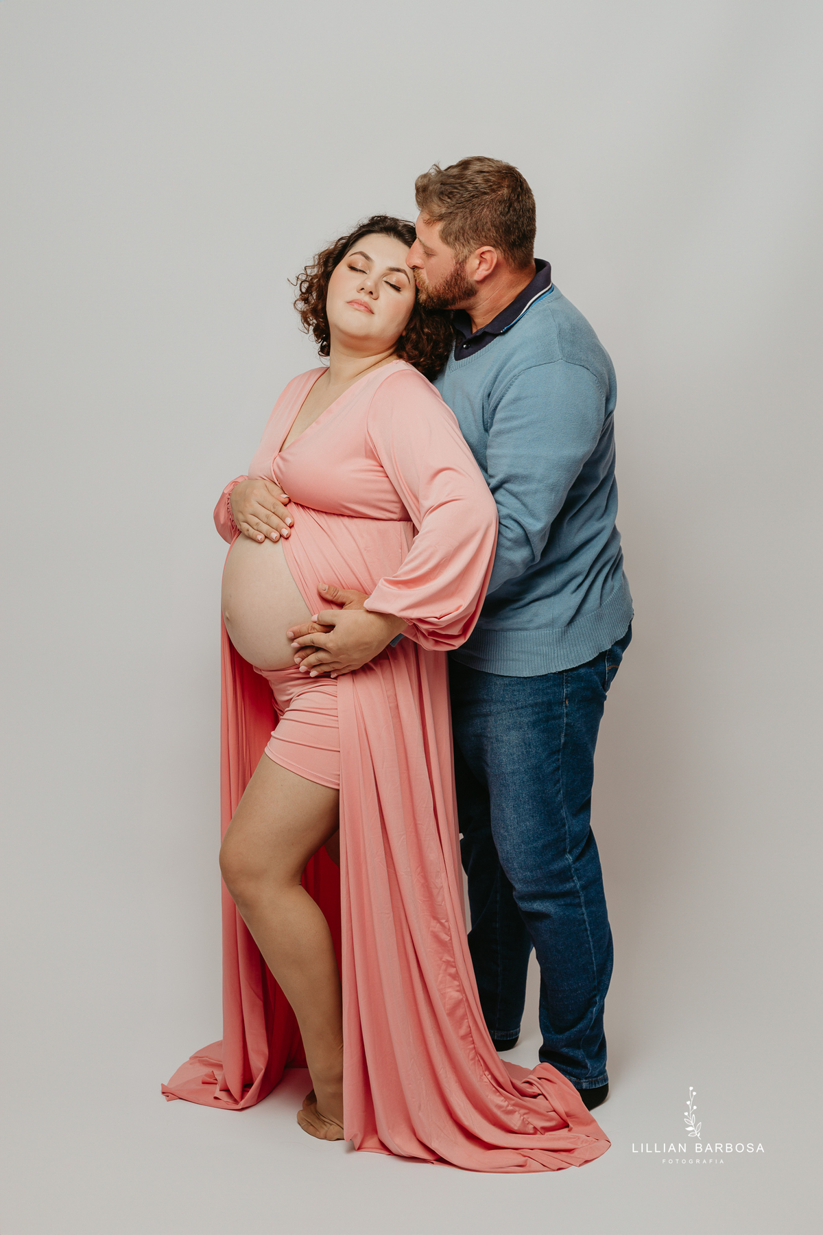 ensaio-de-gestanrte-no-estudio-da-lillian-barbosa-catarina-lillian-barbosa-fotografia-fotografa-de-lauro-muller