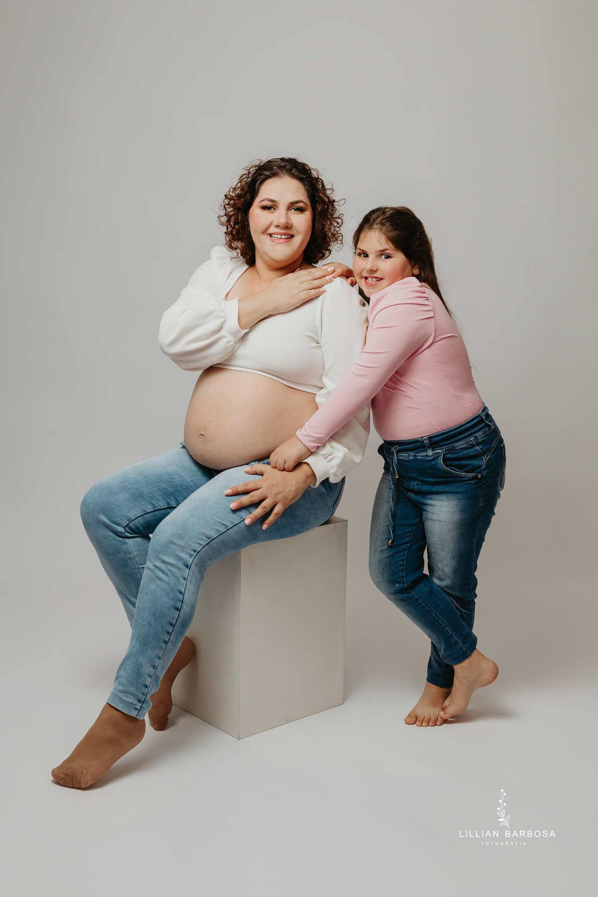 ensaio-de-gestanrte-no-estudio-da-lillian-barbosa-catarina-lillian-barbosa-fotografia-fotografa-de-lauro-muller