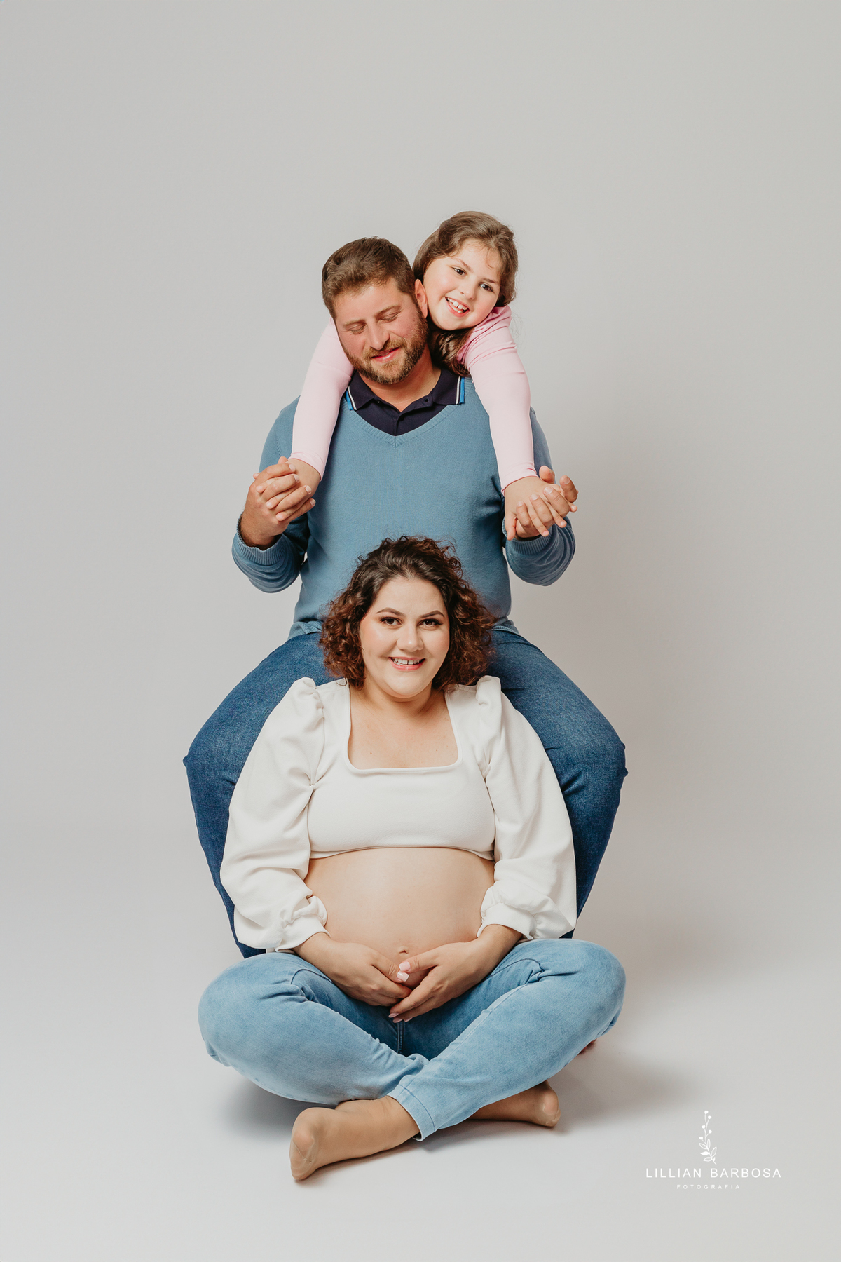 ensaio-de-gestanrte-no-estudio-da-lillian-barbosa-catarina-lillian-barbosa-fotografia-fotografa-de-lauro-muller
