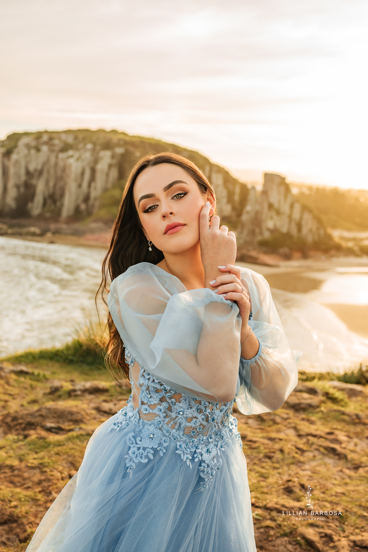 ensaio-de-quinze-anos-em-Torres-vestidos-de-princesa-vestido-azul-fotografa-de-torres-fotografa-de-lauro-muller-