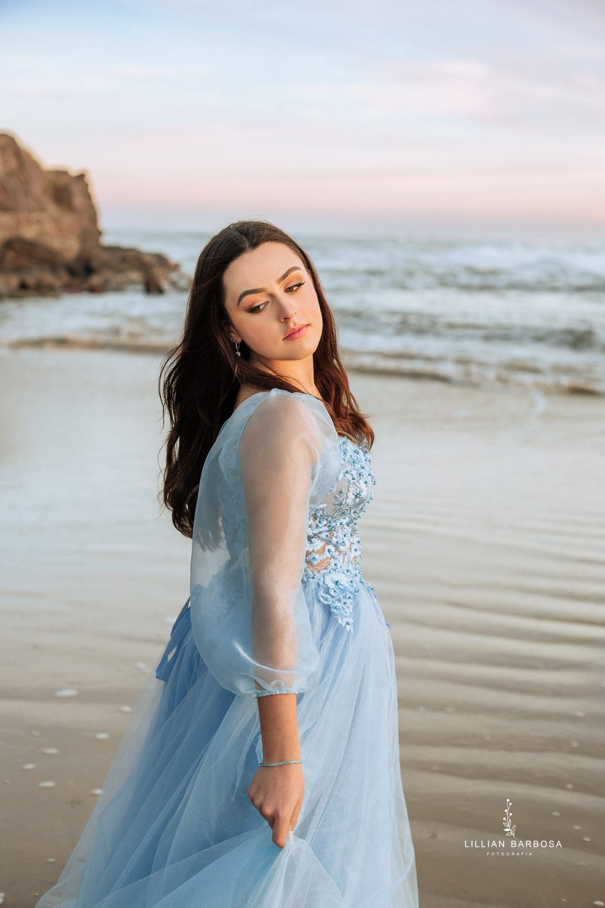 ensaio-de-quinze-anos-em-Torres-vestidos-de-princesa-vestido-azul-fotografa-de-torres-fotografa-de-lauro-muller-