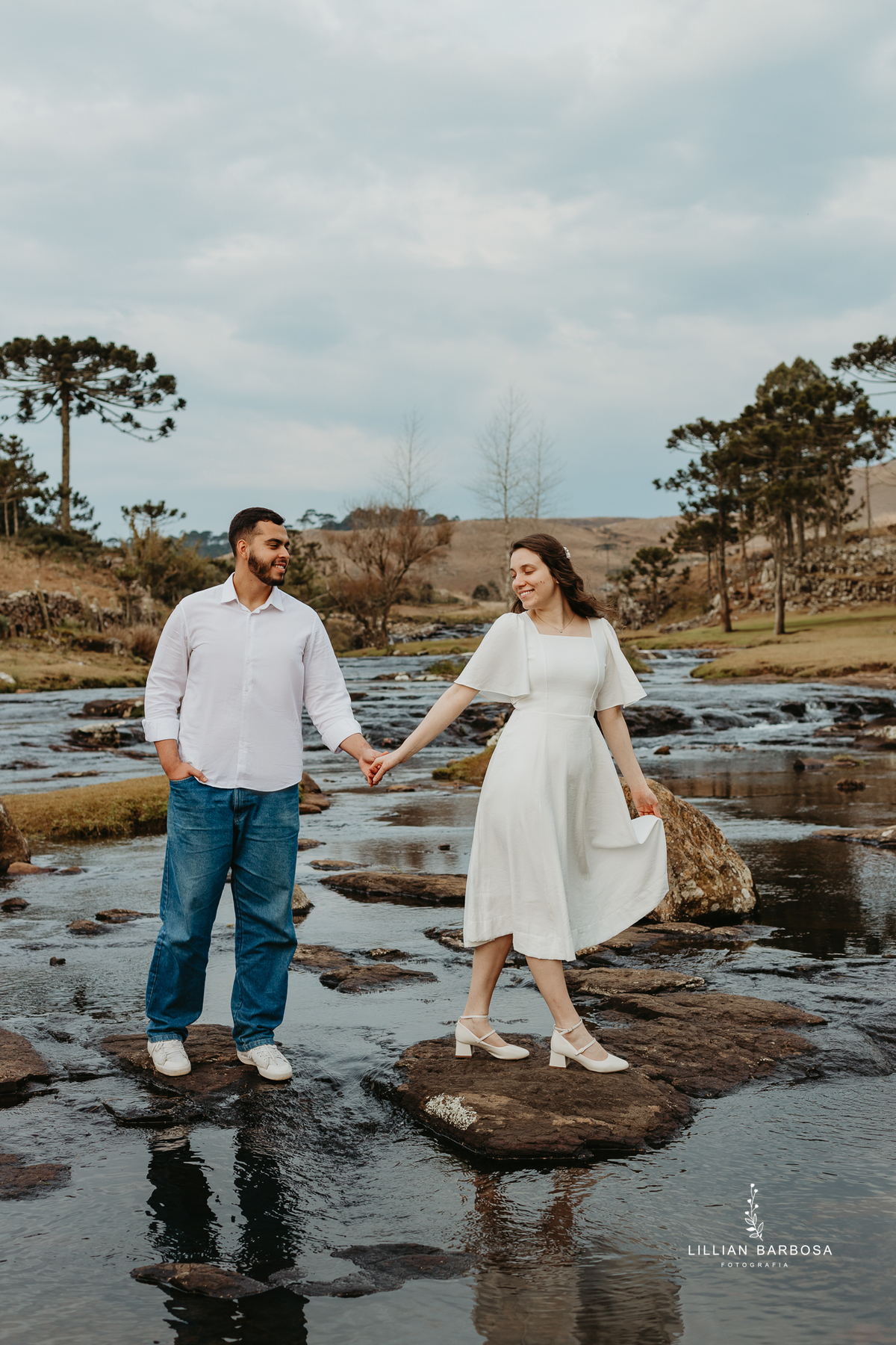 ensaio-de-casal-em-serra-do-rio-rastro-fotografa-de-serra-d-rio-rastro-fotografa-de-lauro-muller-