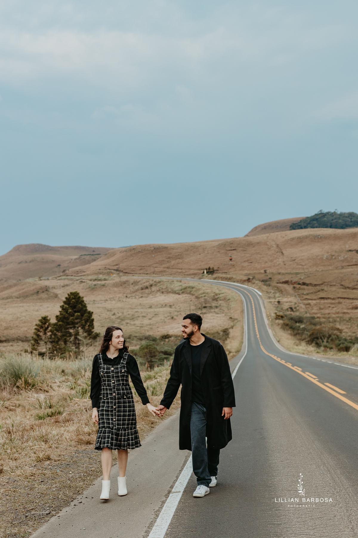 ensaio-de-casal-em-serra-do-rio-rastro-fotografa-de-serra-d-rio-rastro-fotografa-de-lauro-muller-
