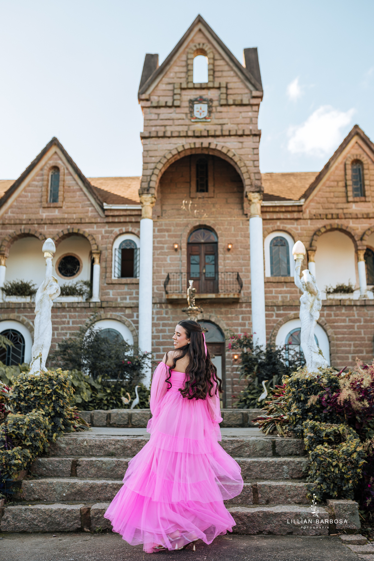 ensaio-de-quinze-anos-no-castelo-beldevere-ensaio-em-treze-de-maio-santa-catarina-lillian-barbosa-fotografia--de-treze-de-maio-fotografa-de-lauro-muller-
