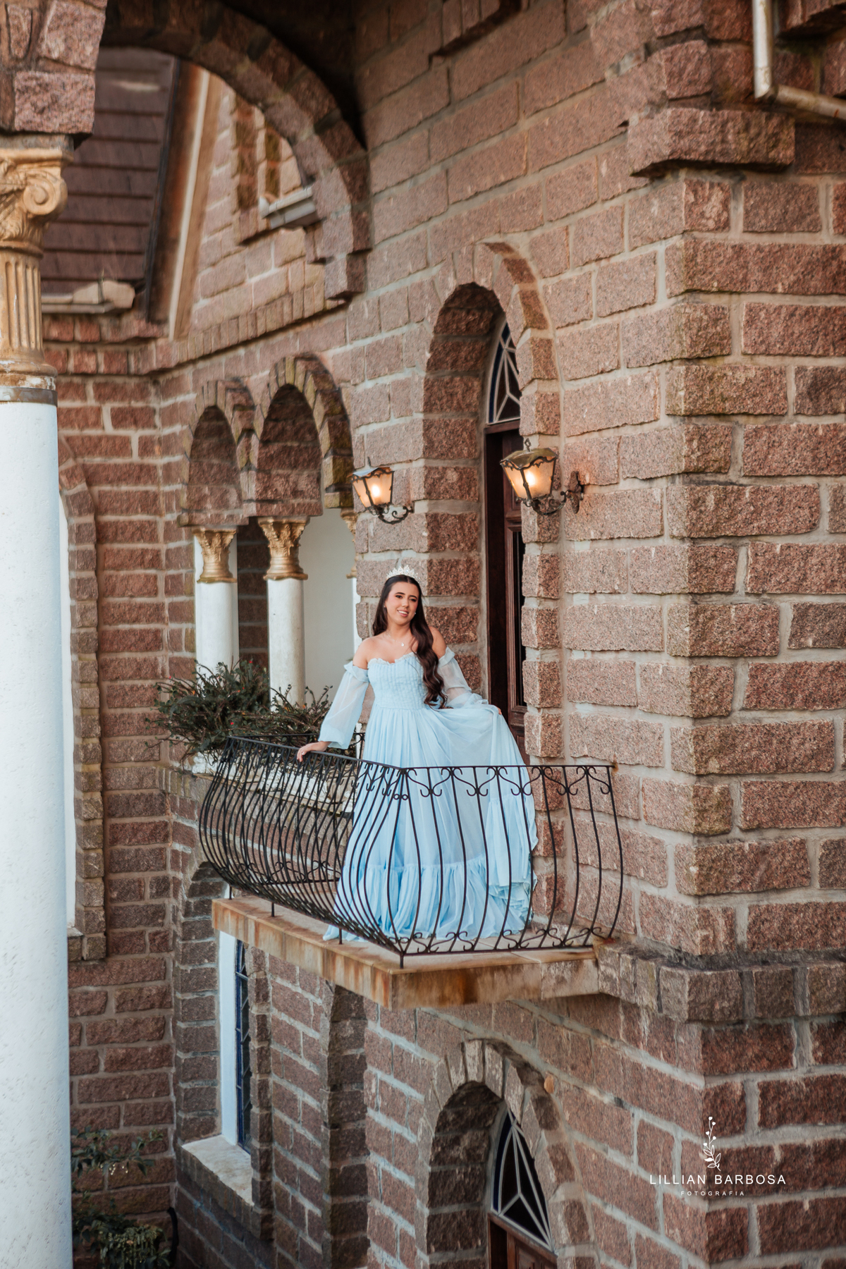 ensaio-de-quinze-anos-no-castelo-beldevere-ensaio-em-treze-de-maio-santa-catarina-lillian-barbosa-fotografia--de-treze-de-maio-fotografa-de-lauro-muller-