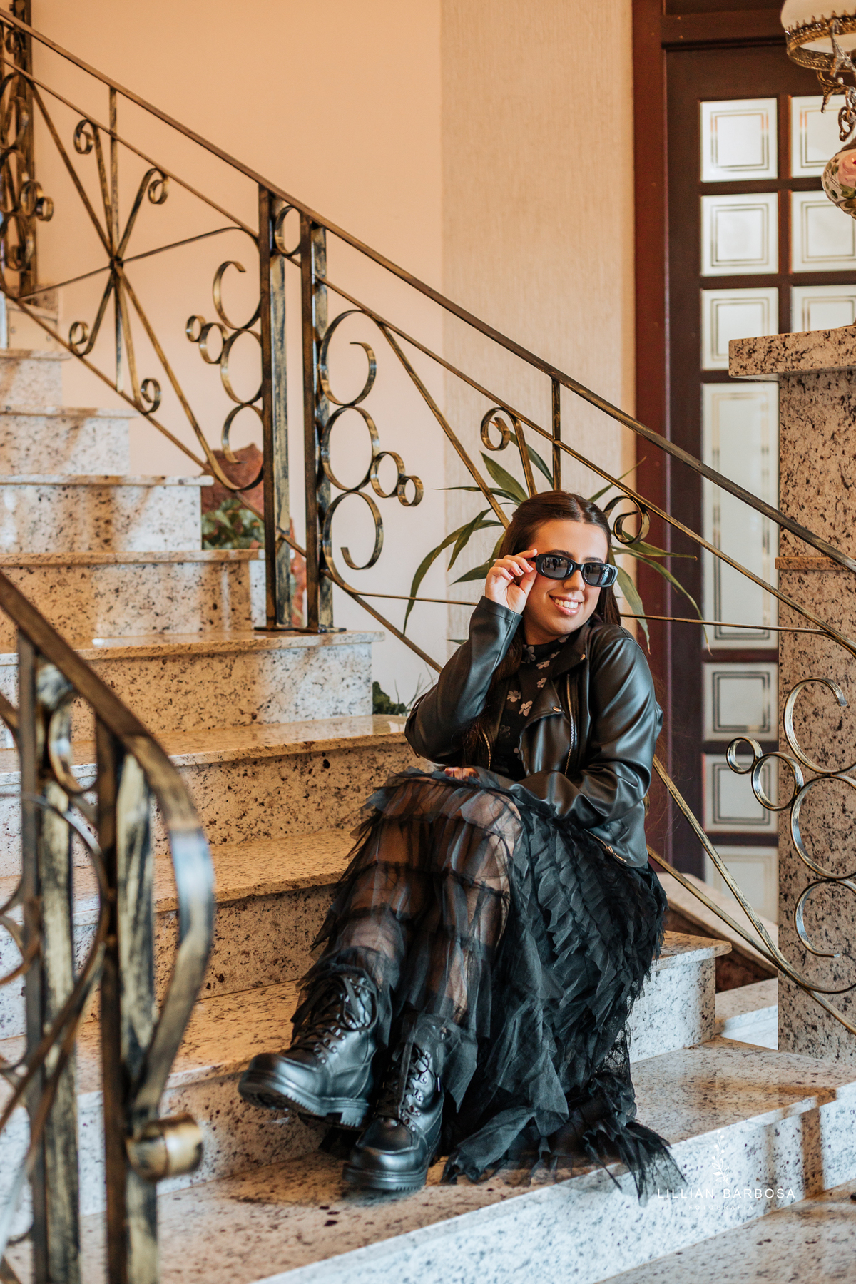 ensaio-de-quinze-anos-no-castelo-beldevere-ensaio-em-treze-de-maio-santa-catarina-lillian-barbosa-fotografia--de-treze-de-maio-fotografa-de-lauro-muller-