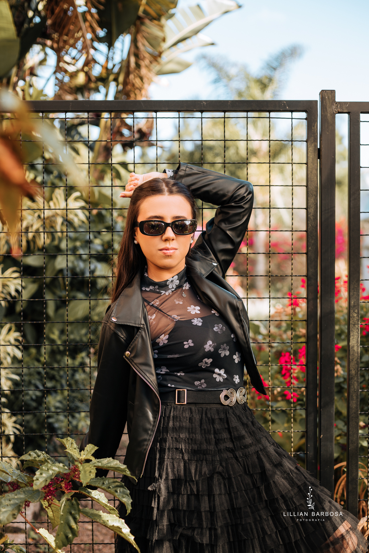 ensaio-de-quinze-anos-no-castelo-beldevere-ensaio-em-treze-de-maio-santa-catarina-lillian-barbosa-fotografia--de-treze-de-maio-fotografa-de-lauro-muller-