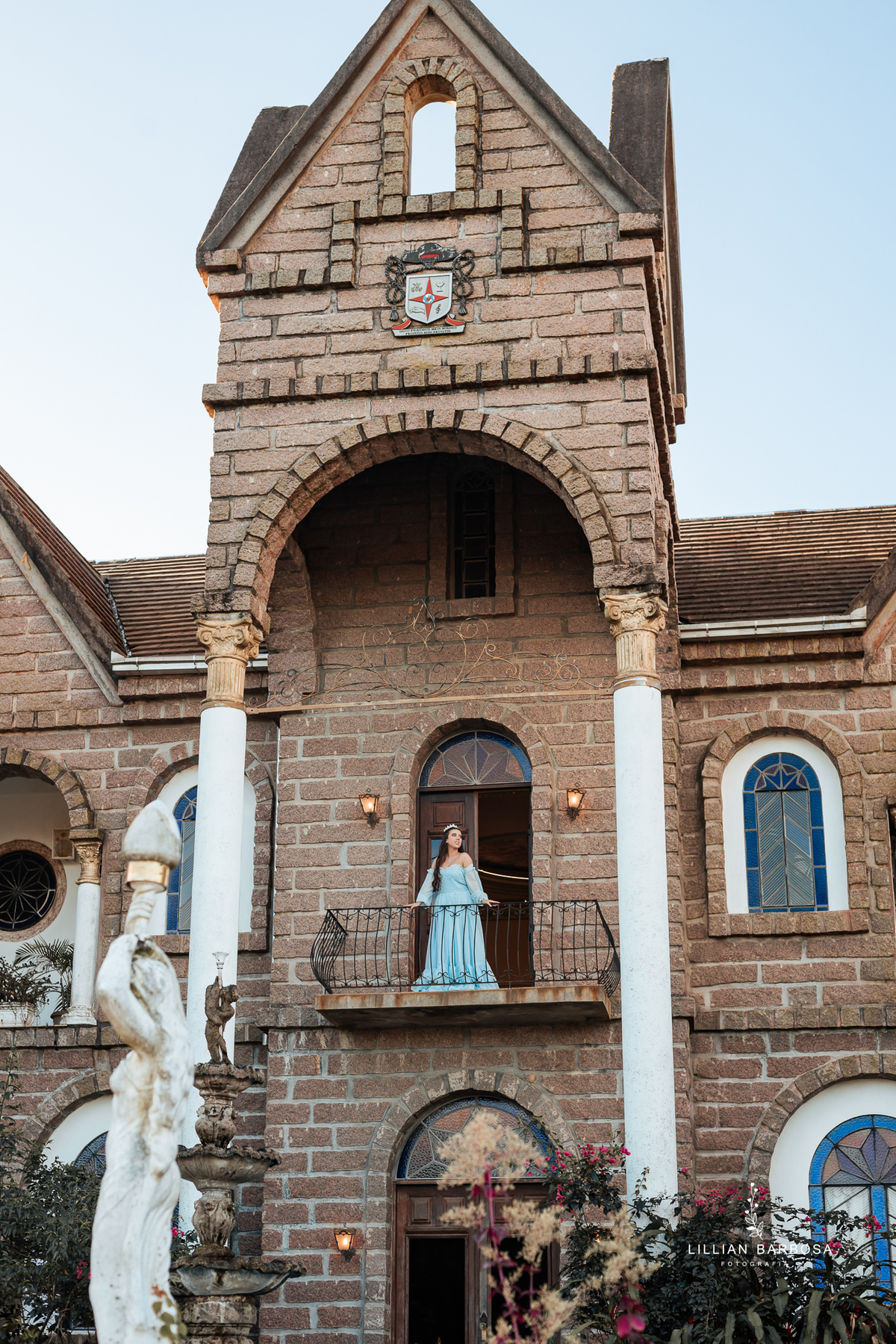 ensaio-de-quinze-anos-no-castelo-beldevere-ensaio-em-treze-de-maio-santa-catarina-lillian-barbosa-fotografia--de-treze-de-maio-fotografa-de-lauro-muller-