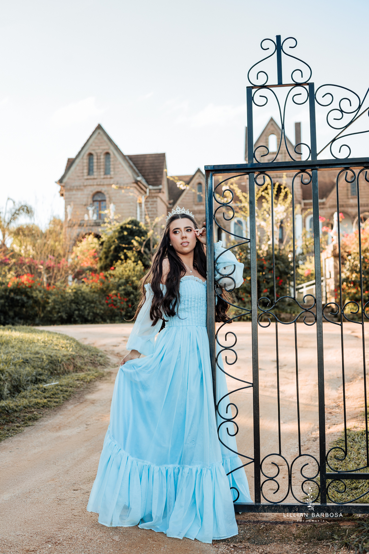 ensaio-de-quinze-anos-no-castelo-beldevere-ensaio-em-treze-de-maio-santa-catarina-lillian-barbosa-fotografia--de-treze-de-maio-fotografa-de-lauro-muller-