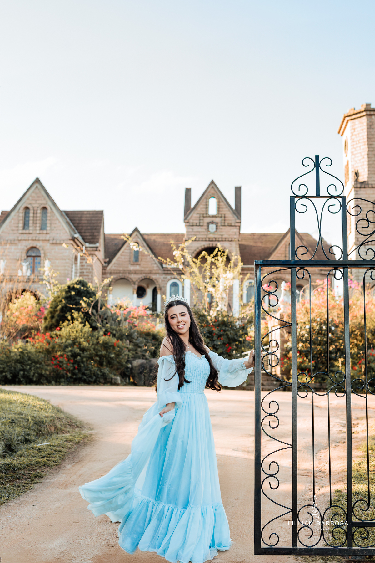 ensaio-de-quinze-anos-no-castelo-beldevere-ensaio-em-treze-de-maio-santa-catarina-lillian-barbosa-fotografia--de-treze-de-maio-fotografa-de-lauro-muller-