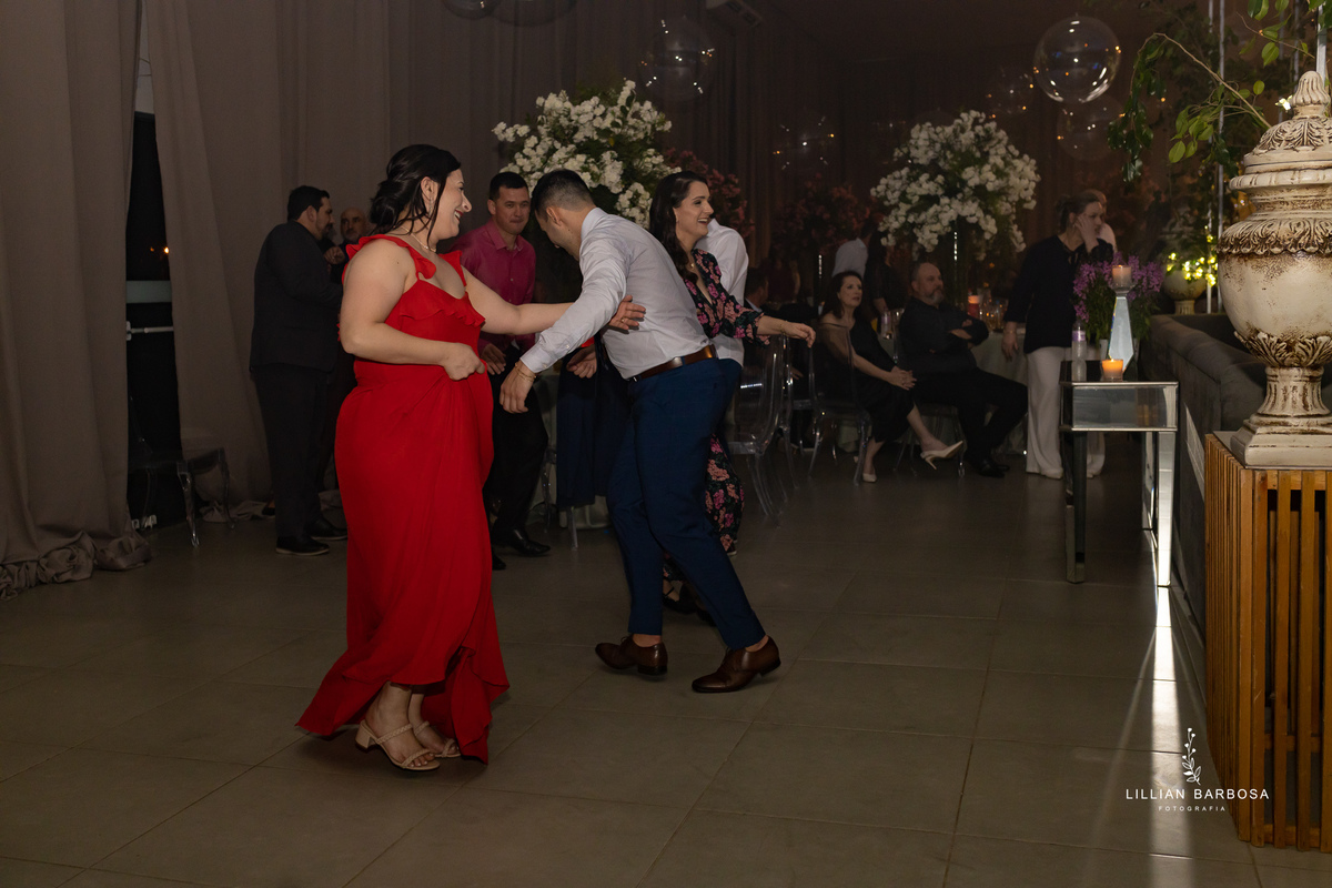 festa-de-quinze-anos-no-turno-festa-em-turvo-santa-catarina-lillian-barbosa-fotografia--de-turvo-fotografa-de-lauro-muller-