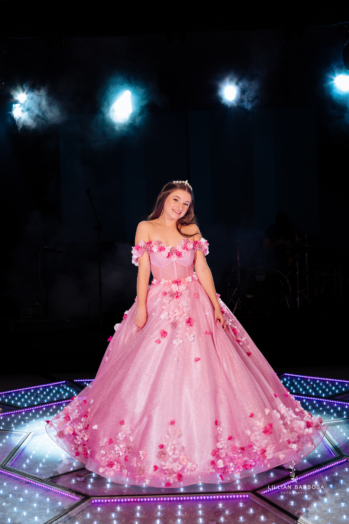 festa-de-quinze-anos-no-turno-festa-em-turvo-santa-catarina-lillian-barbosa-fotografia--de-turvo-fotografa-de-lauro-muller-