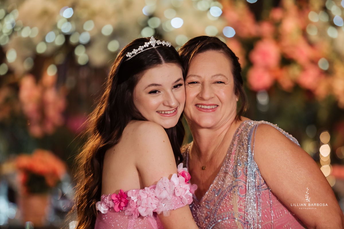 festa-de-quinze-anos-no-turno-festa-em-turvo-santa-catarina-lillian-barbosa-fotografia--de-turvo-fotografa-de-lauro-muller-