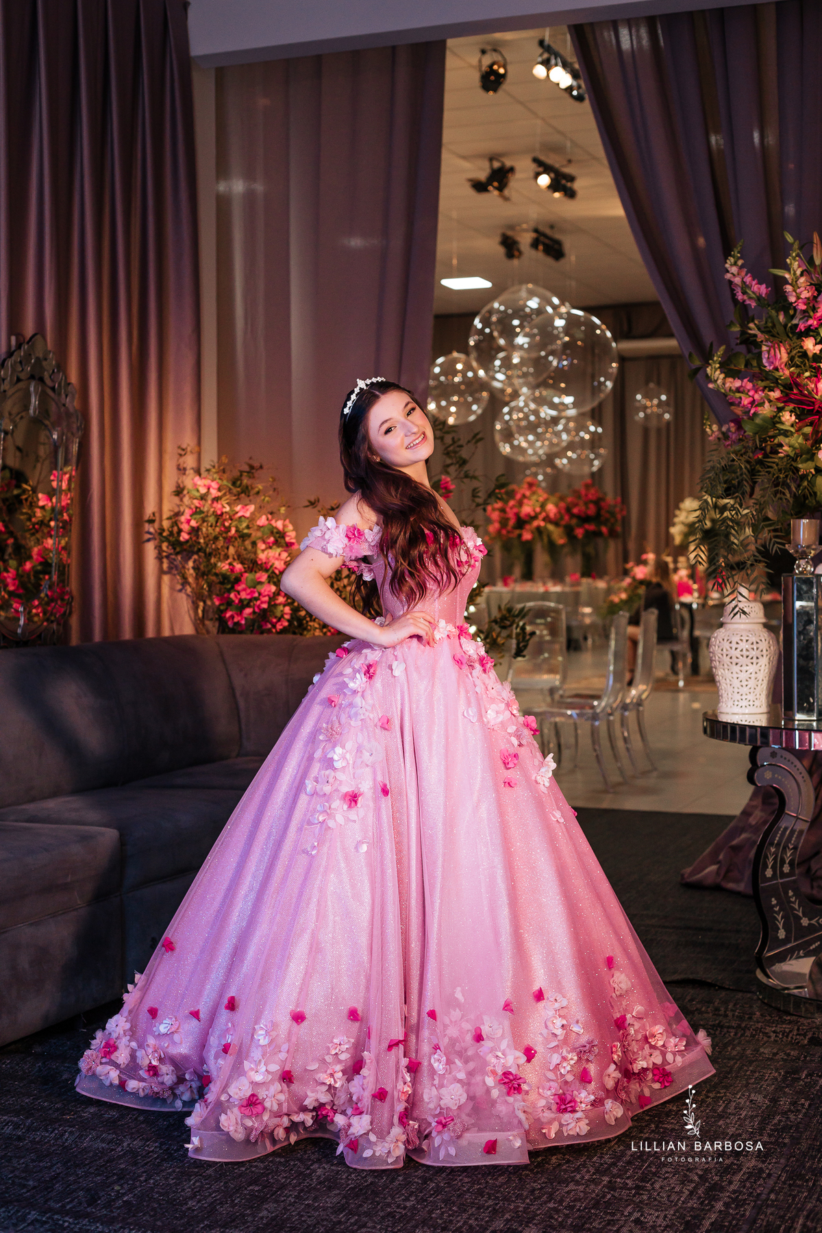 festa-de-quinze-anos-no-turno-festa-em-turvo-santa-catarina-lillian-barbosa-fotografia--de-turvo-fotografa-de-lauro-muller-