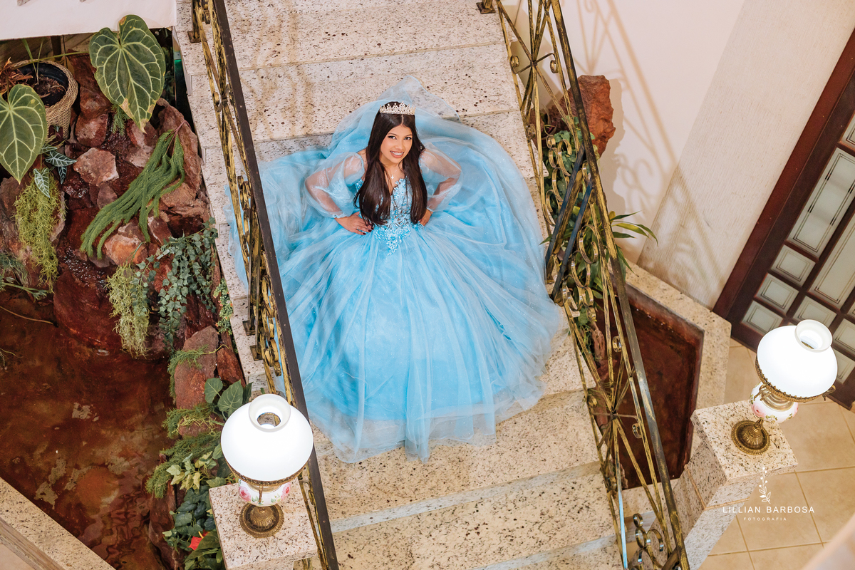 ensaio-de-quinze-anos-no-castelo-beldevere-ensaio-em-treze-de-maio-santa-catarina-lillian-barbosa-fotografia--de-treze-de-maio-fotografa-de-lauro-muller-