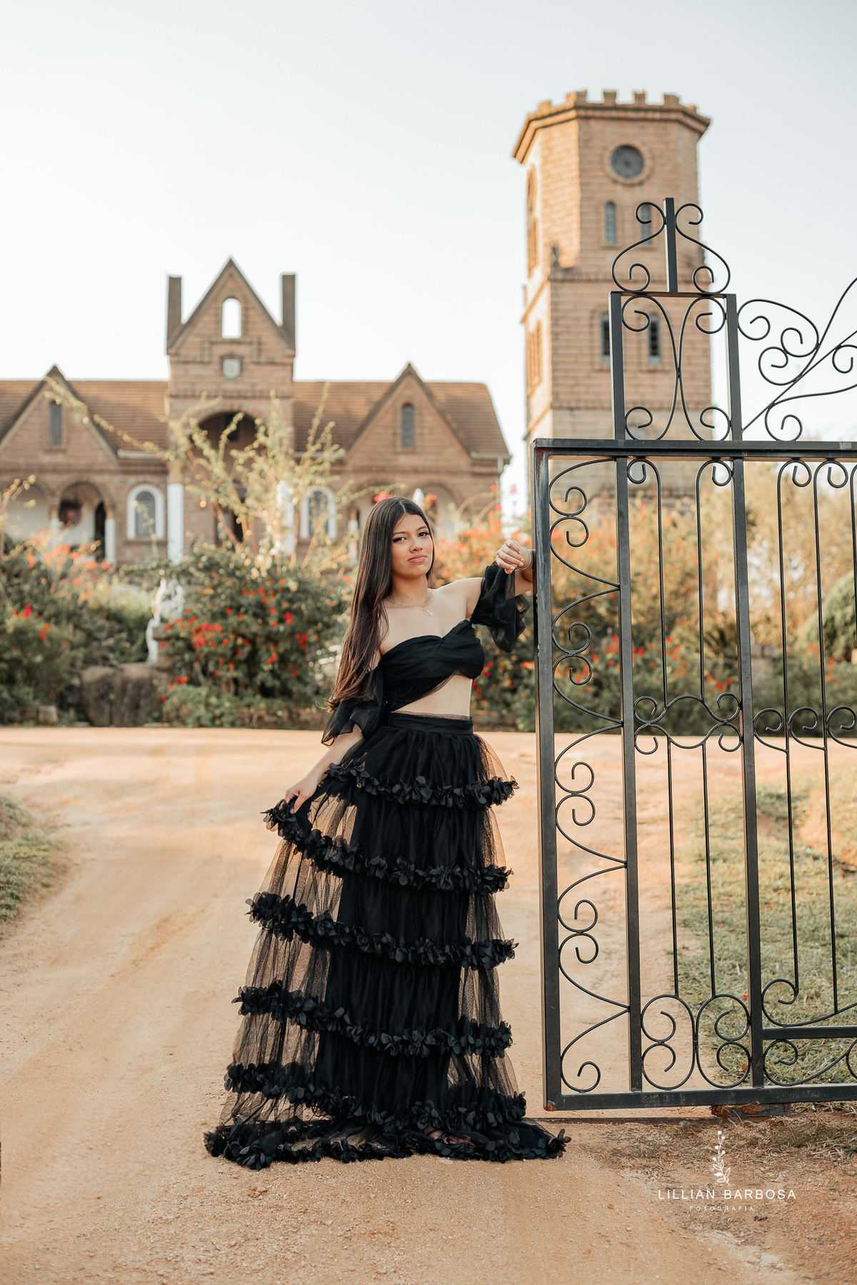 ensaio-de-quinze-anos-no-castelo-beldevere-ensaio-em-treze-de-maio-santa-catarina-lillian-barbosa-fotografia--de-treze-de-maio-fotografa-de-lauro-muller-