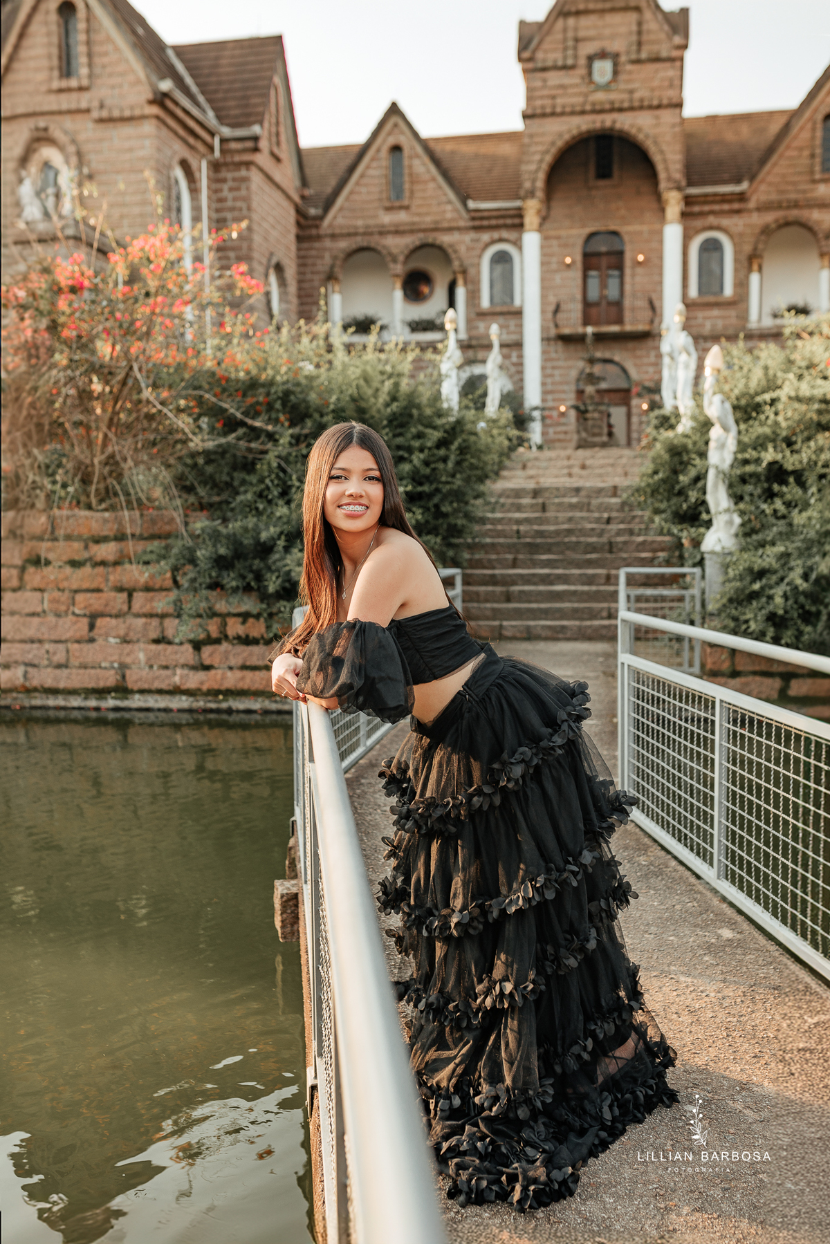 ensaio-de-quinze-anos-no-castelo-beldevere-ensaio-em-treze-de-maio-santa-catarina-lillian-barbosa-fotografia--de-treze-de-maio-fotografa-de-lauro-muller-